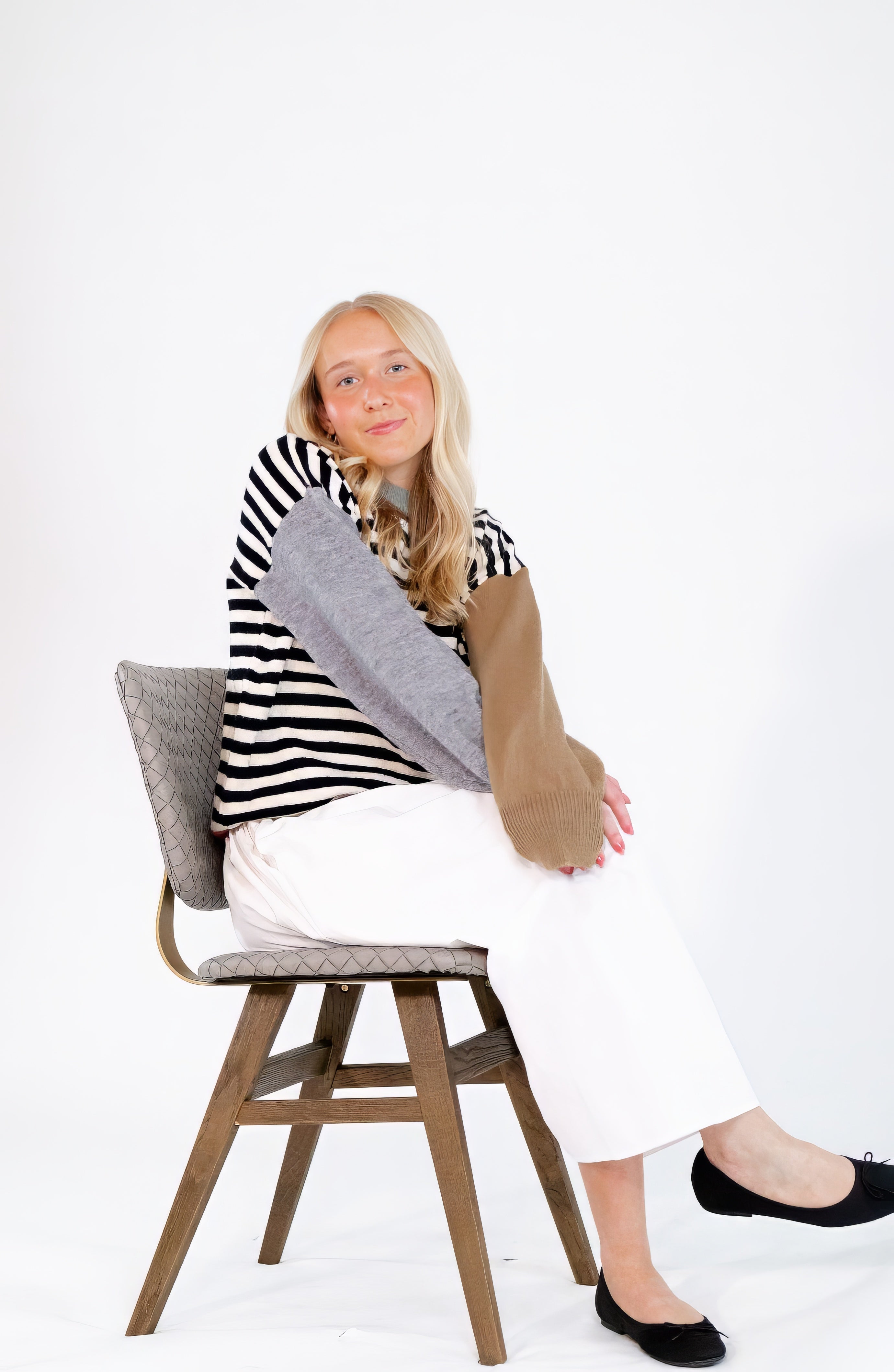 Aria Color Blocked Knit Sweater