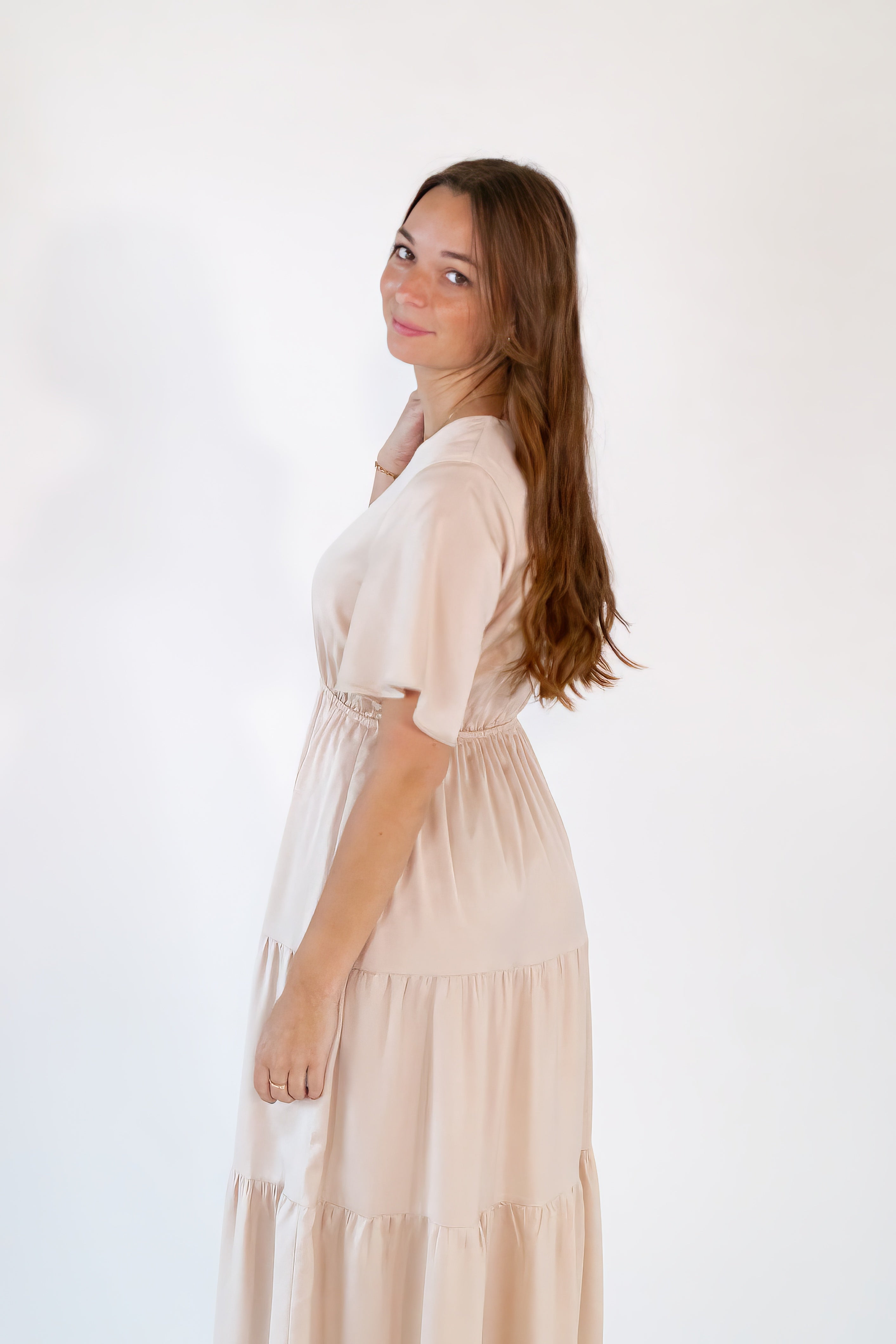 Stine Champagne Dress – Twirl Boutique