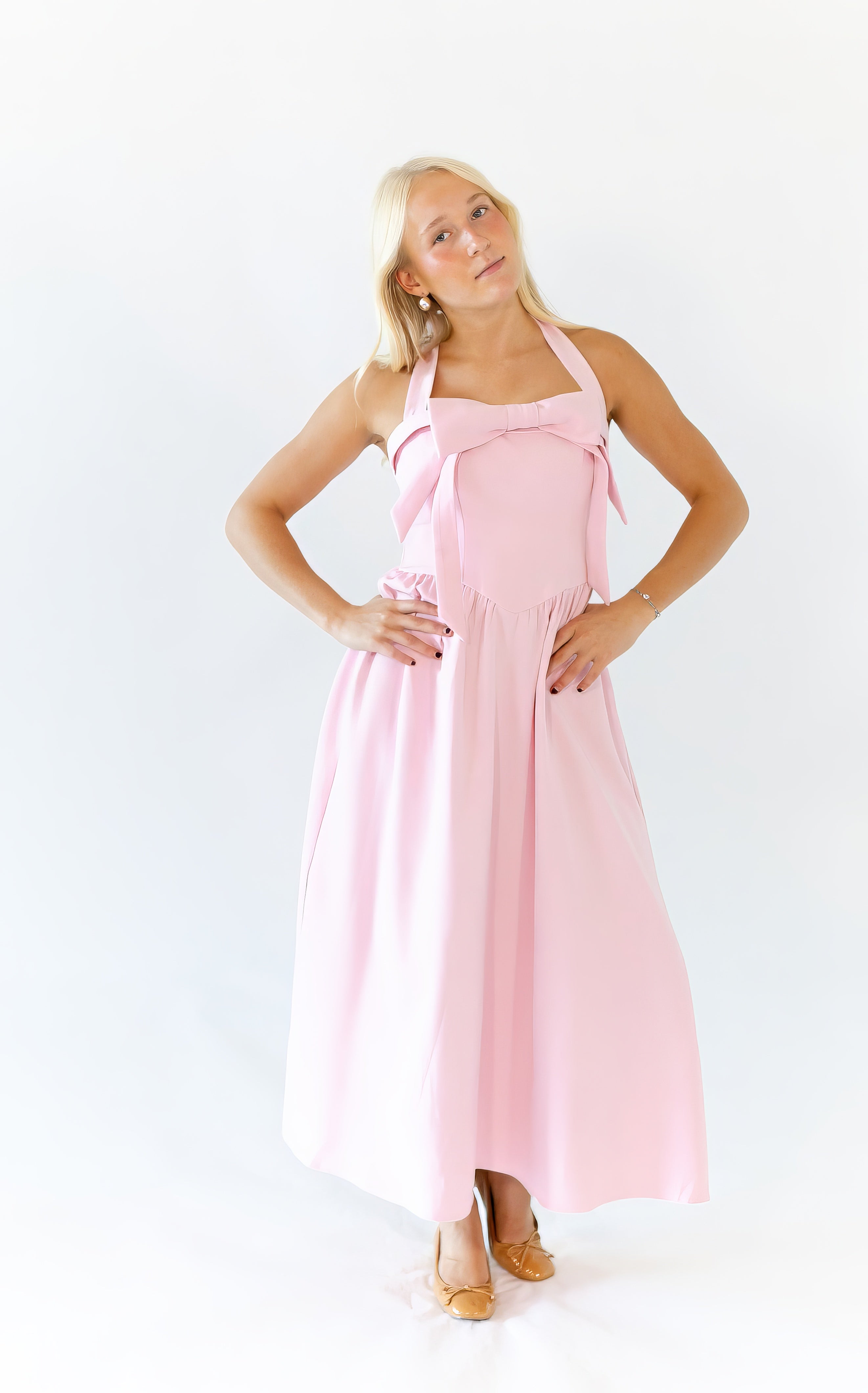 Deyna Bow Accent Halter Dress – Twirl Boutique