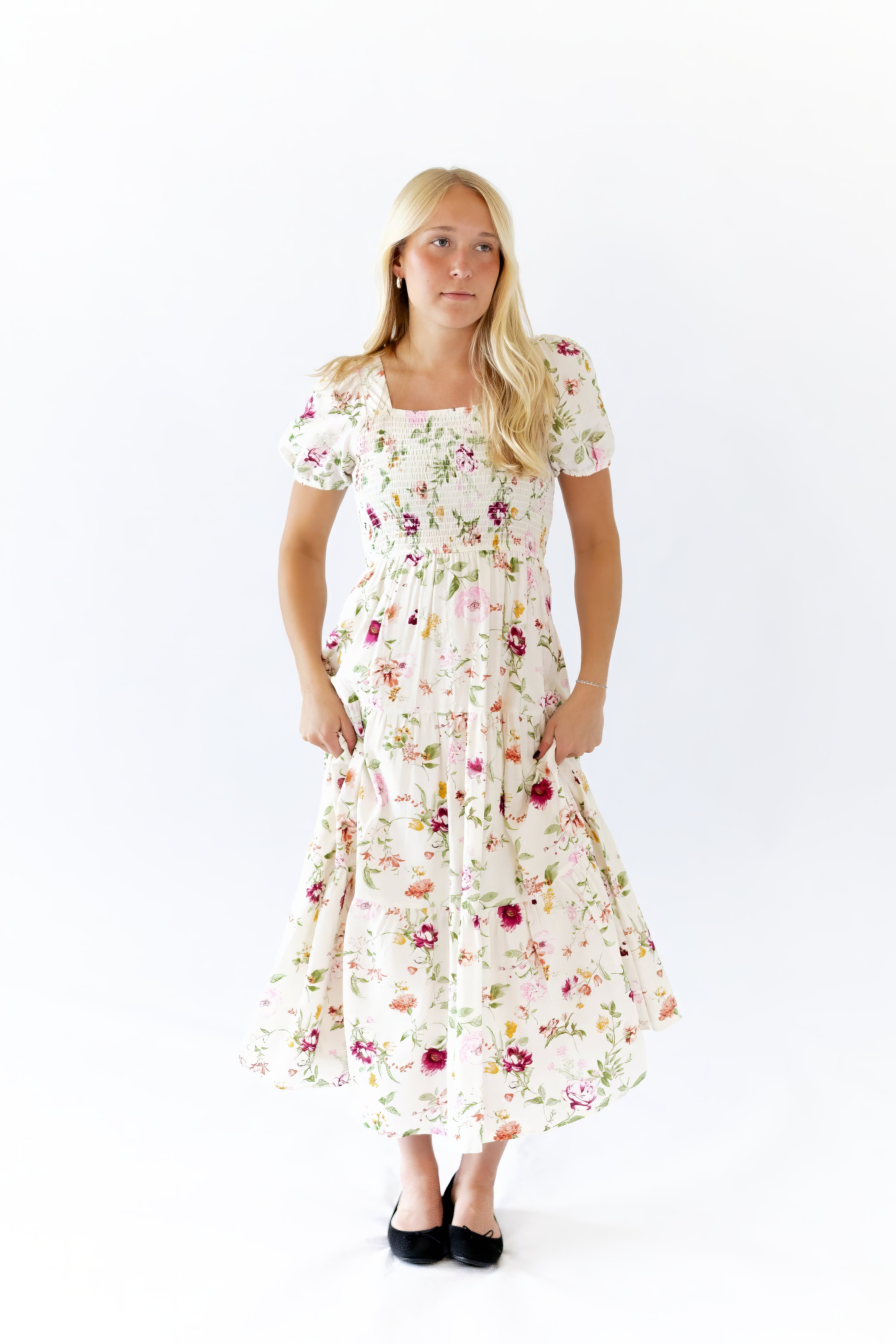 Eleanor Floral Square Neck Dress – Twirl Boutique