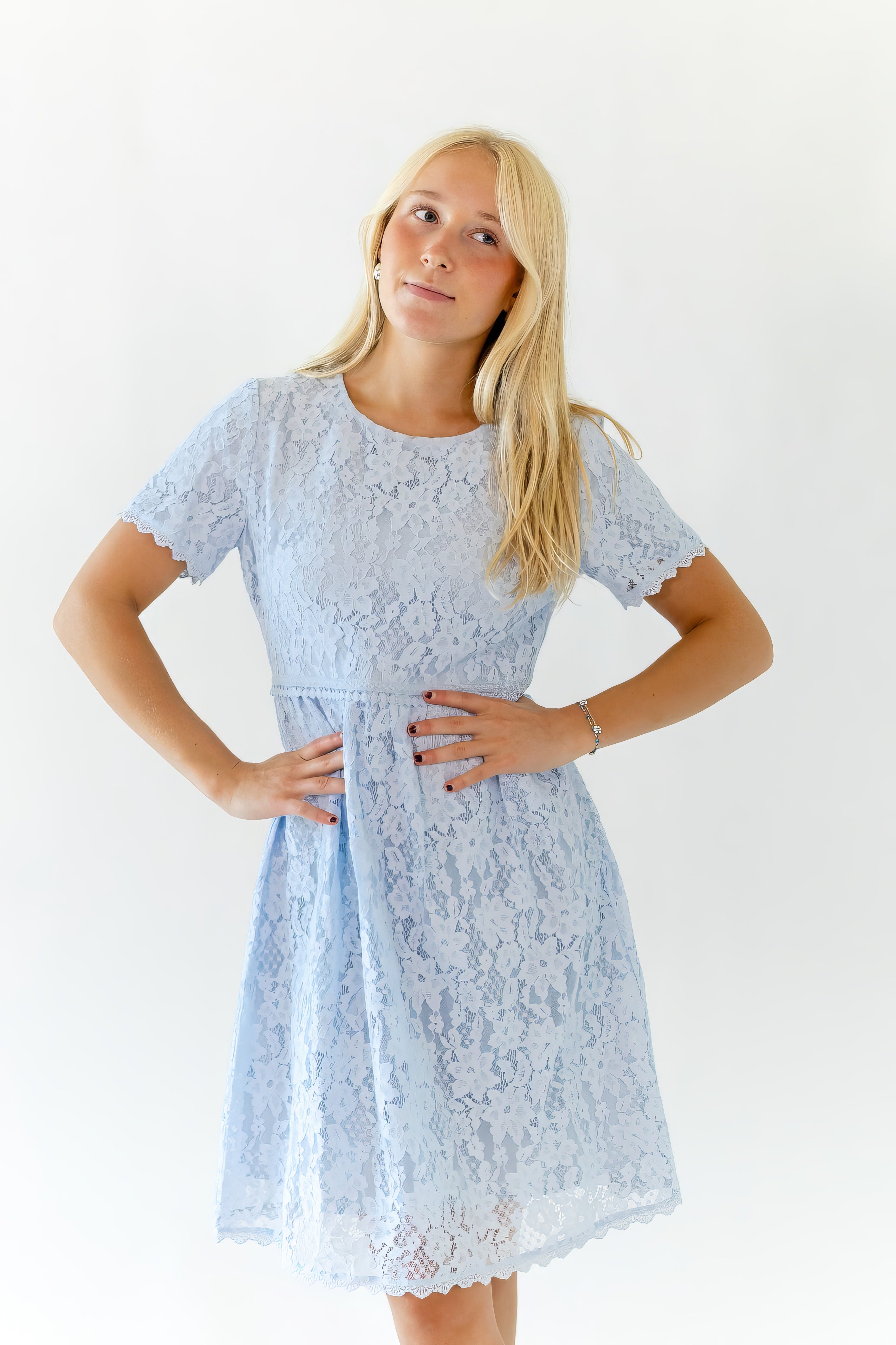 Pipa Lined Lace Dress