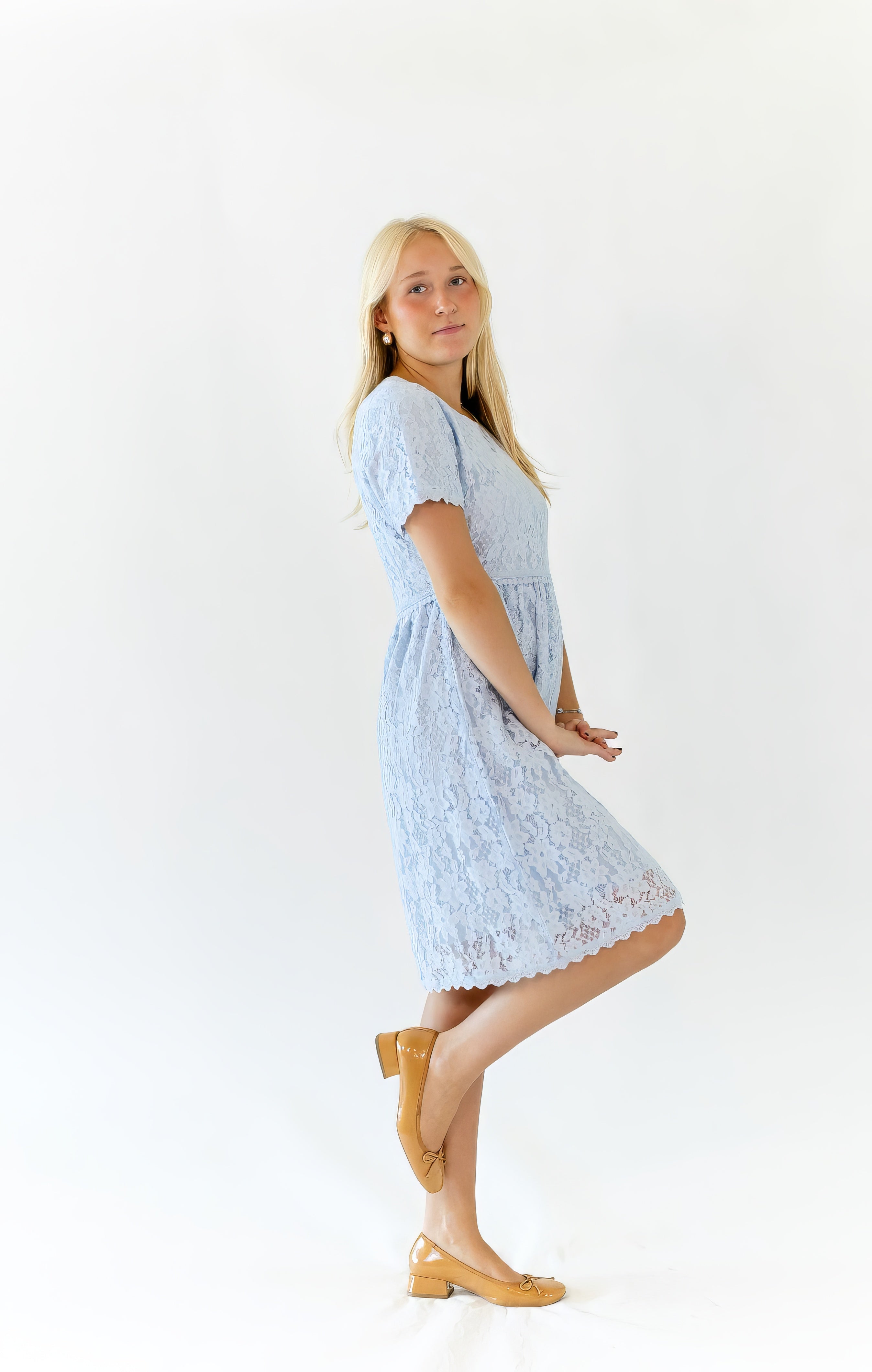 Pipa Lined Lace Dress