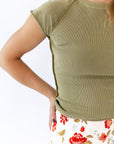 Ava Ribbed Exposed Seam Tee · Olive Green