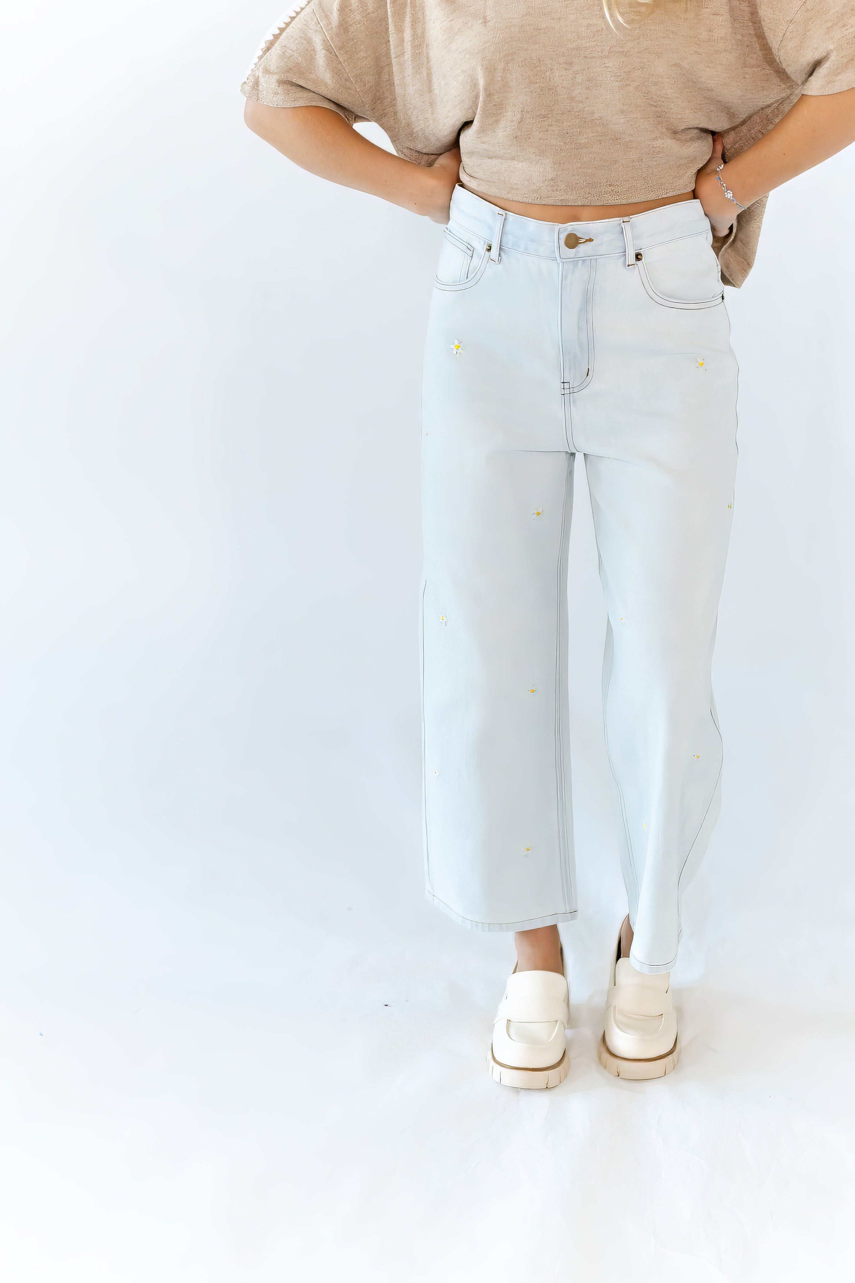 Ember Sleeve Detail Top
