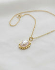Chic Vintage Pearl Necklace