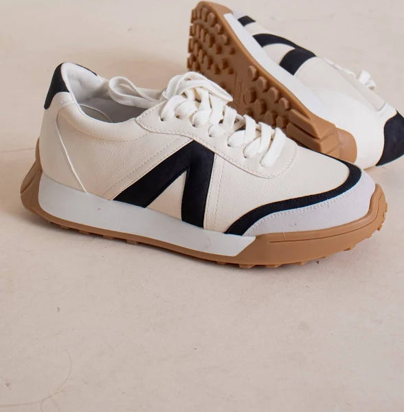 Gigi Neutral Sneakers