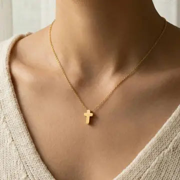 Cross Pendant Necklace - Gold