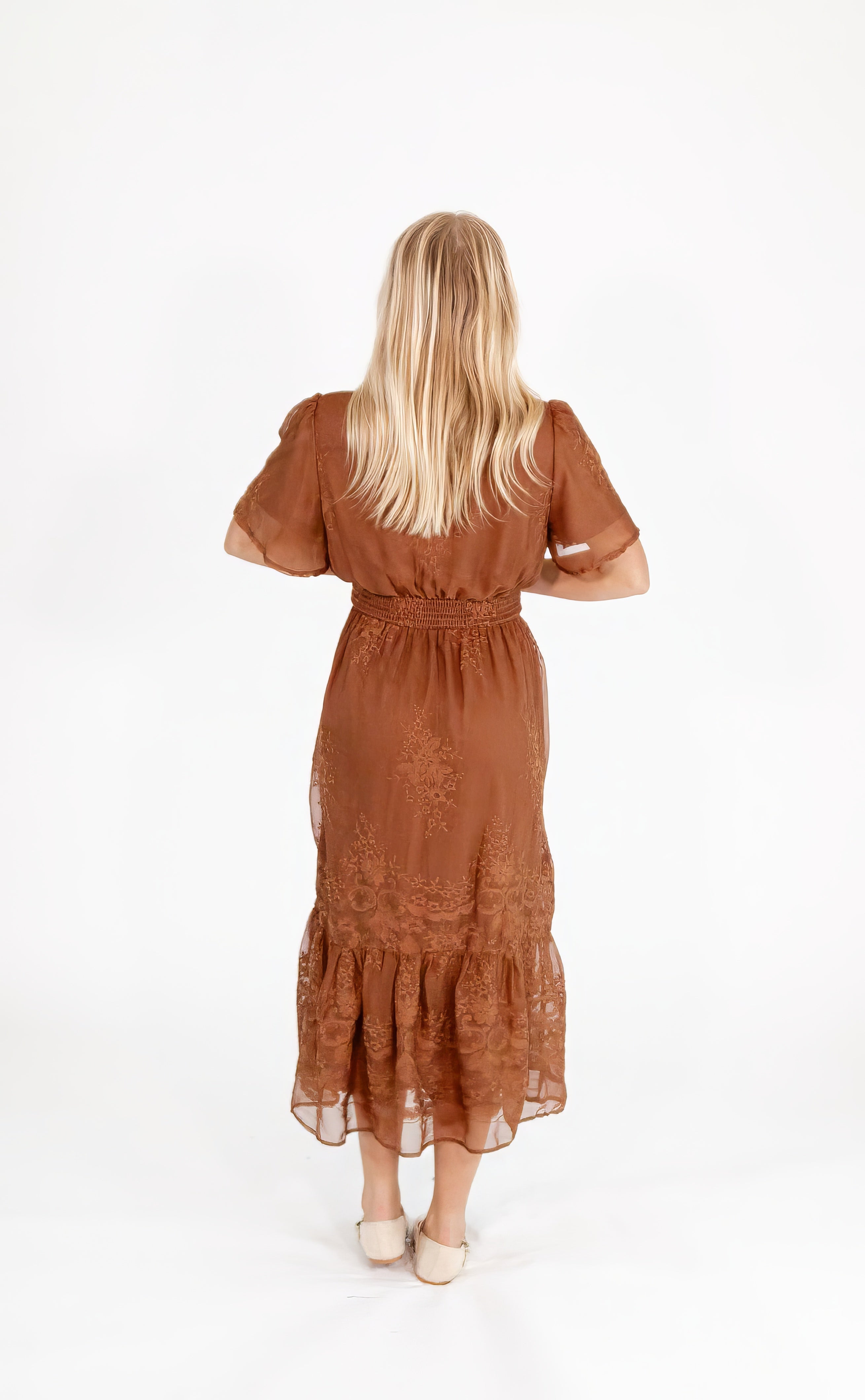 Adina Embroidered Dress・Mocha Brown