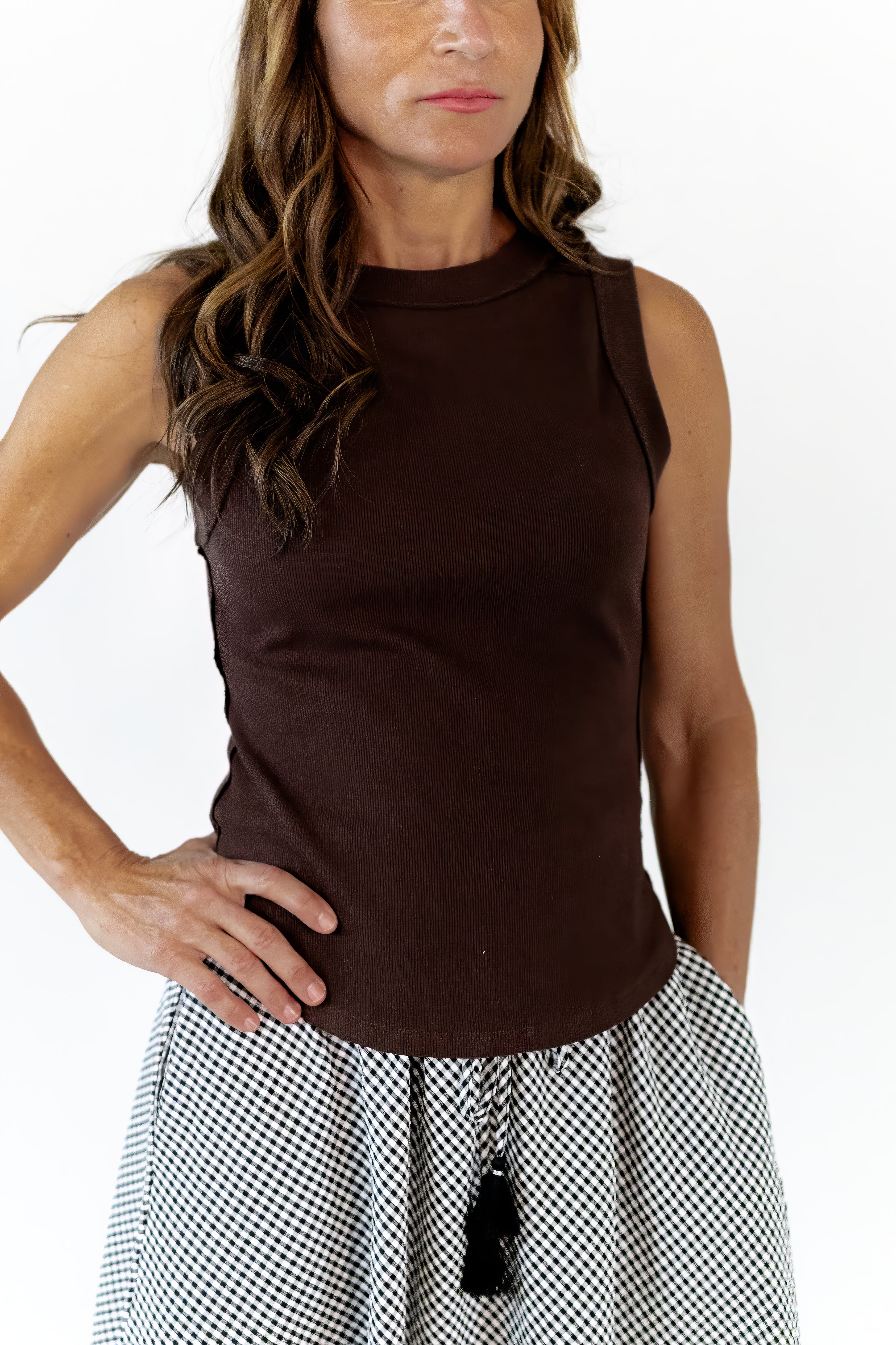 Rue Exposed Seam Tank · Chocolate