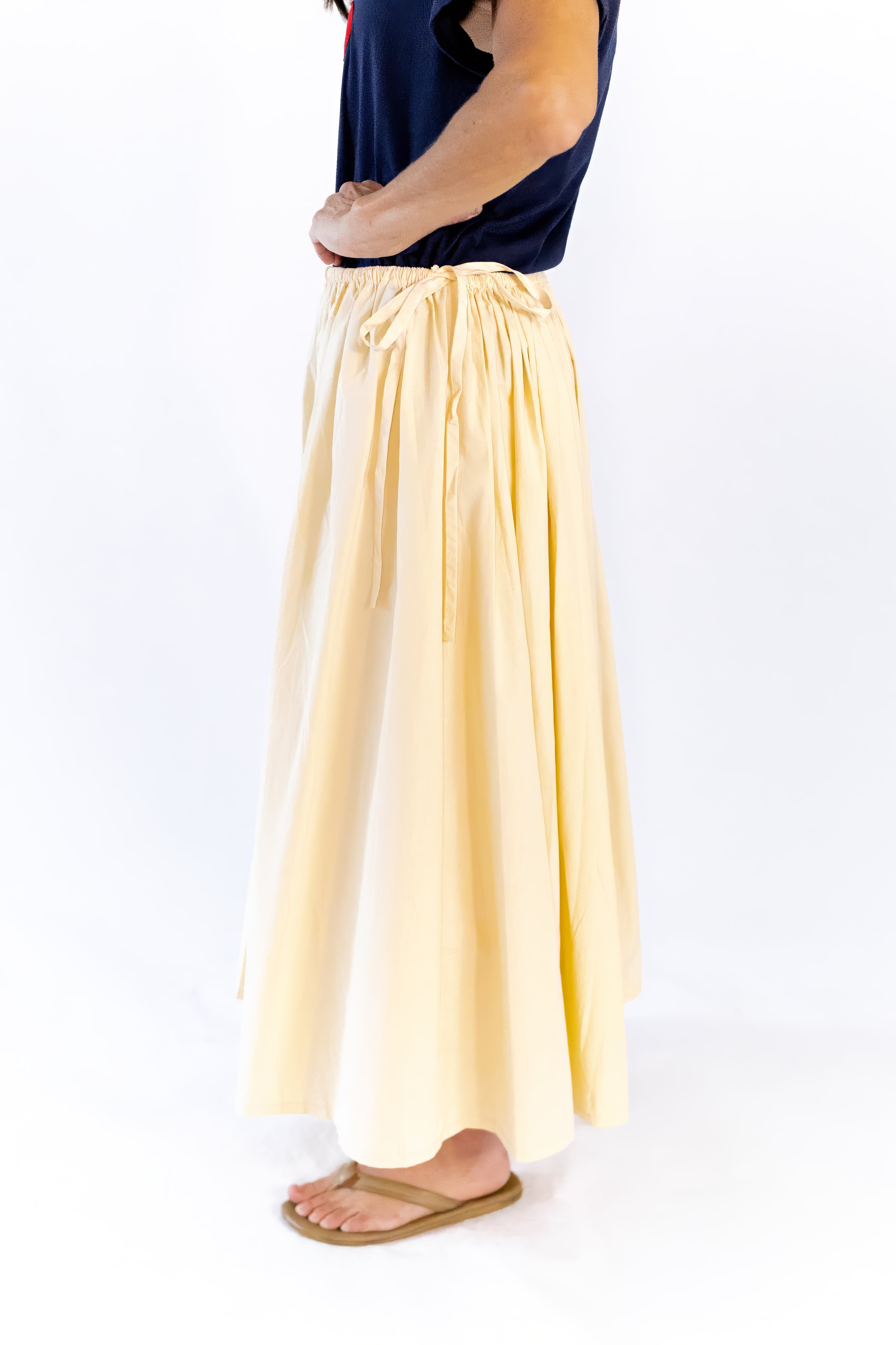 North Side Tie Skirt