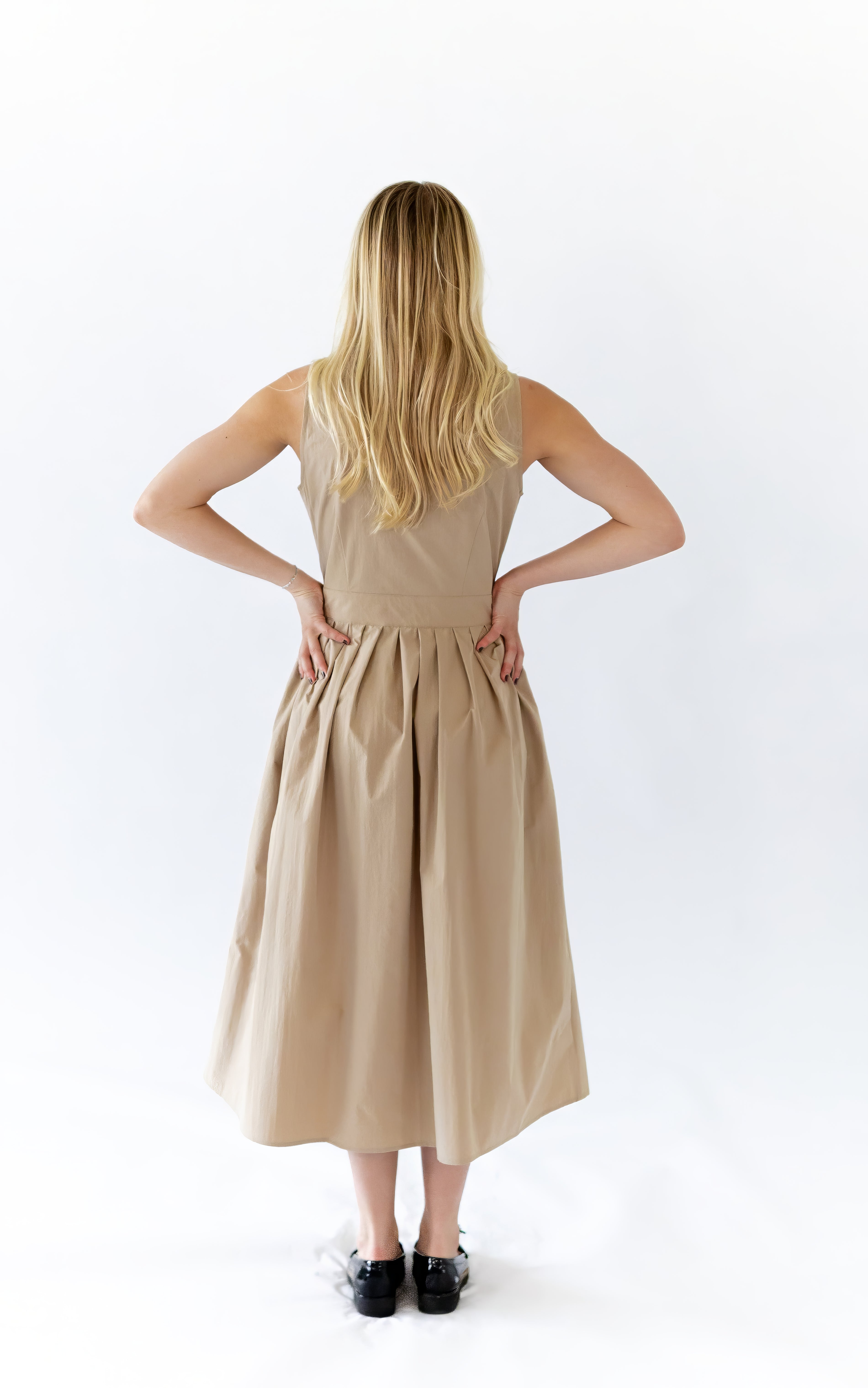 Winnie Sleeveless Midi Dress Twirl Boutique Winnie Sleeveless Midi Dress Twirl Boutique