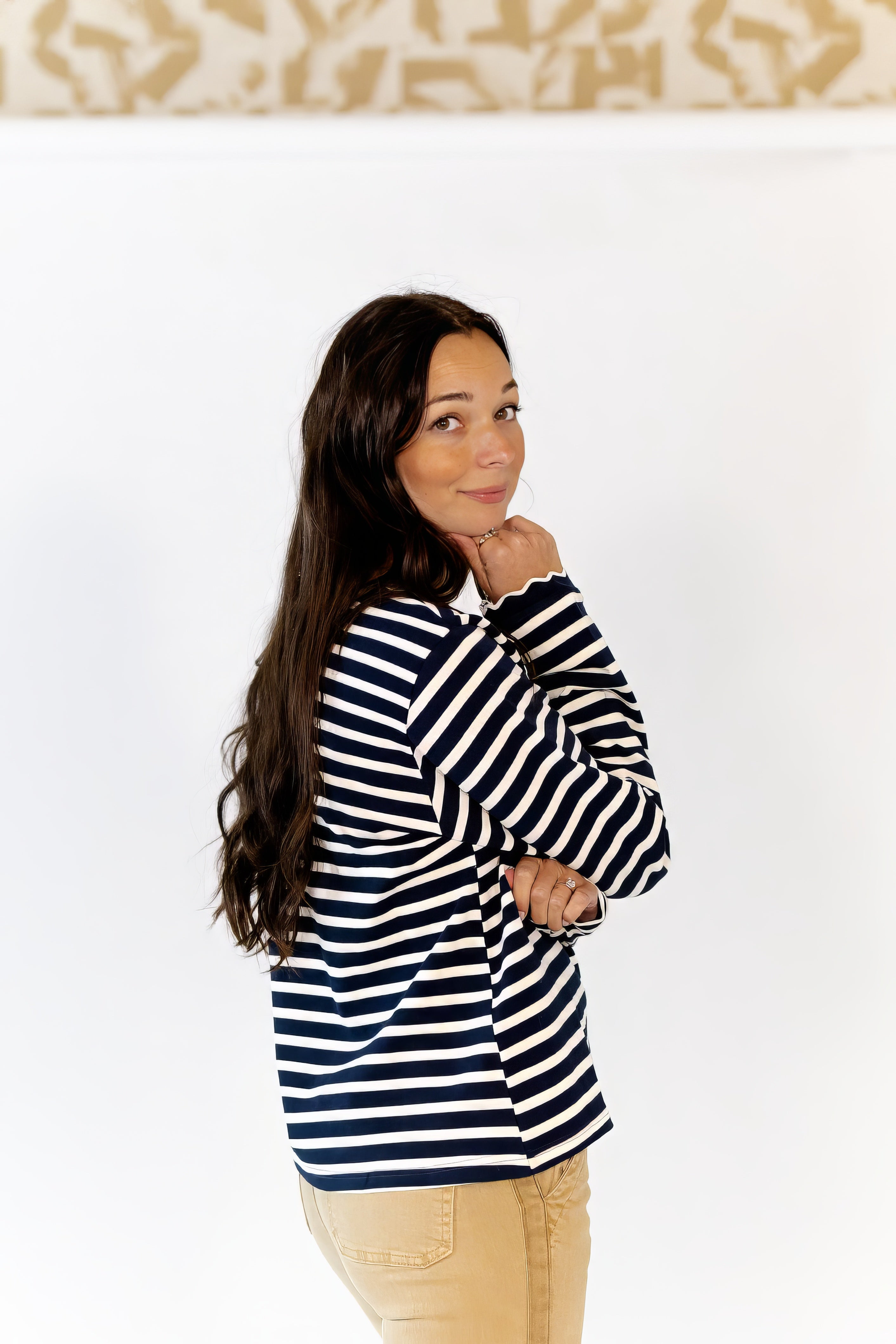 Laudine Scallop Detail Top