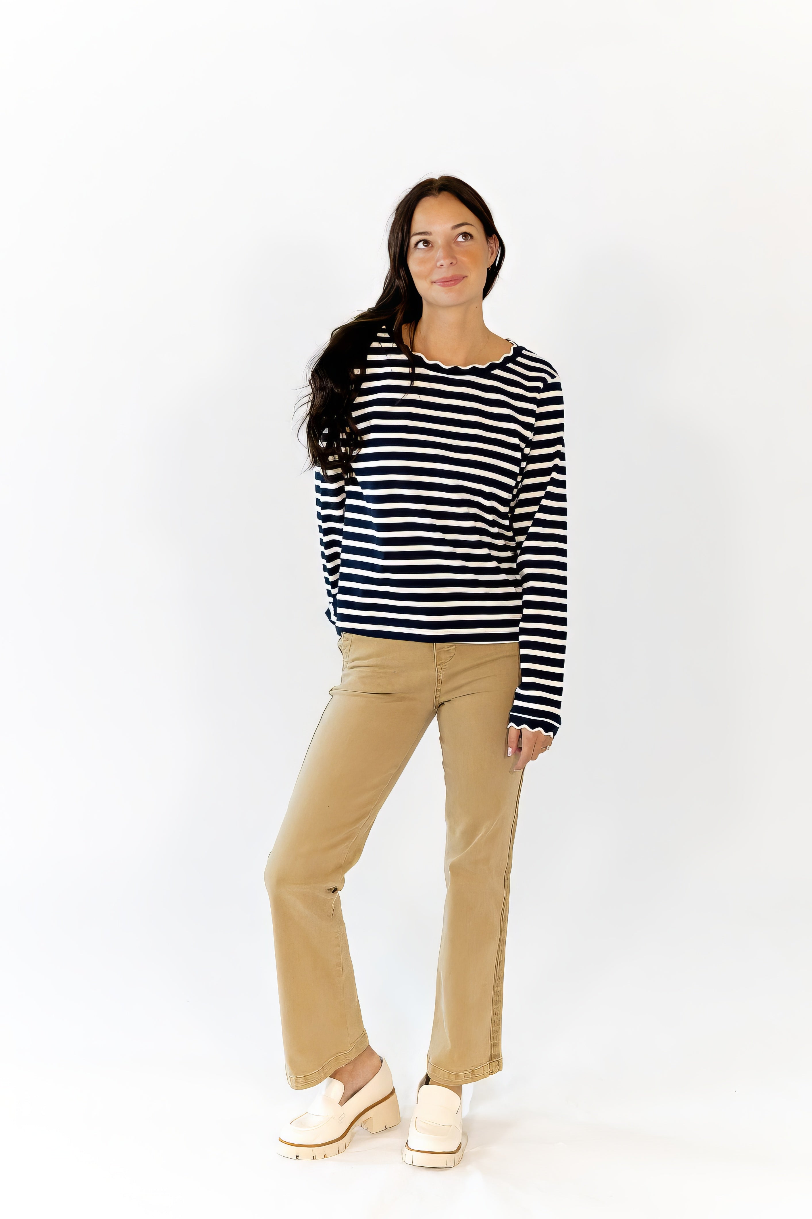 Laudine Scallop Detail Top