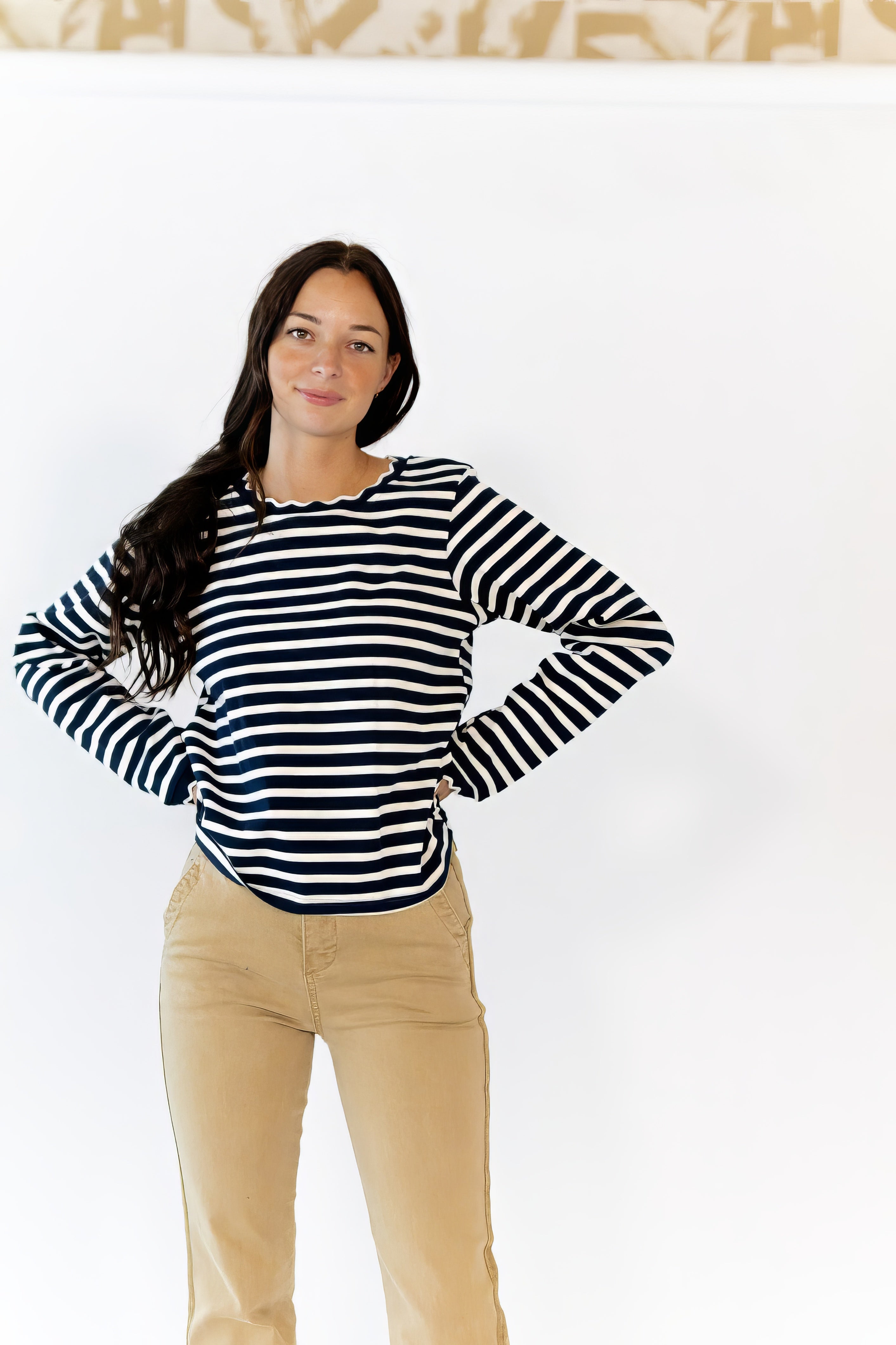 Laudine Scallop Detail Top