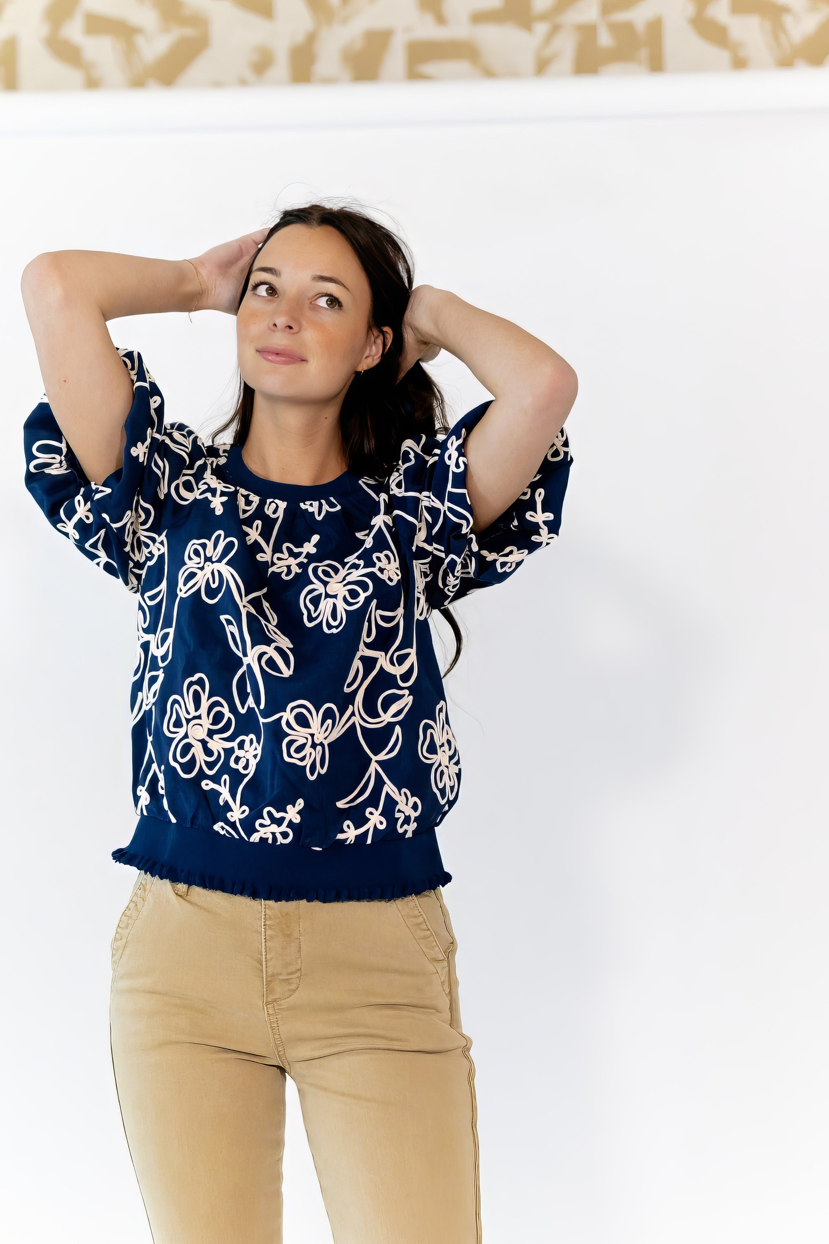 Asta Embroidered Bubble Sleeve Top