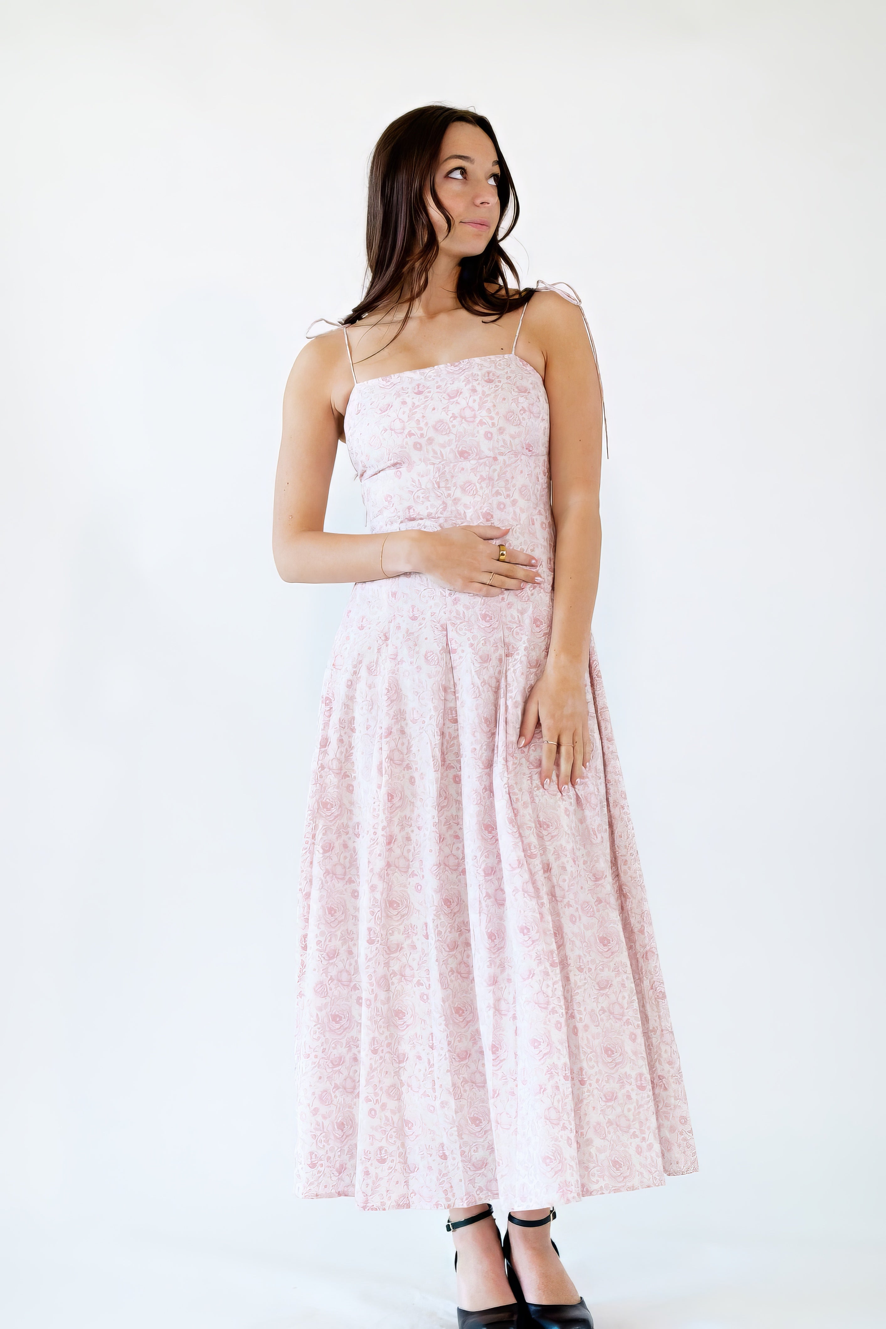 Ellina Dusty Floral Maxi Dress