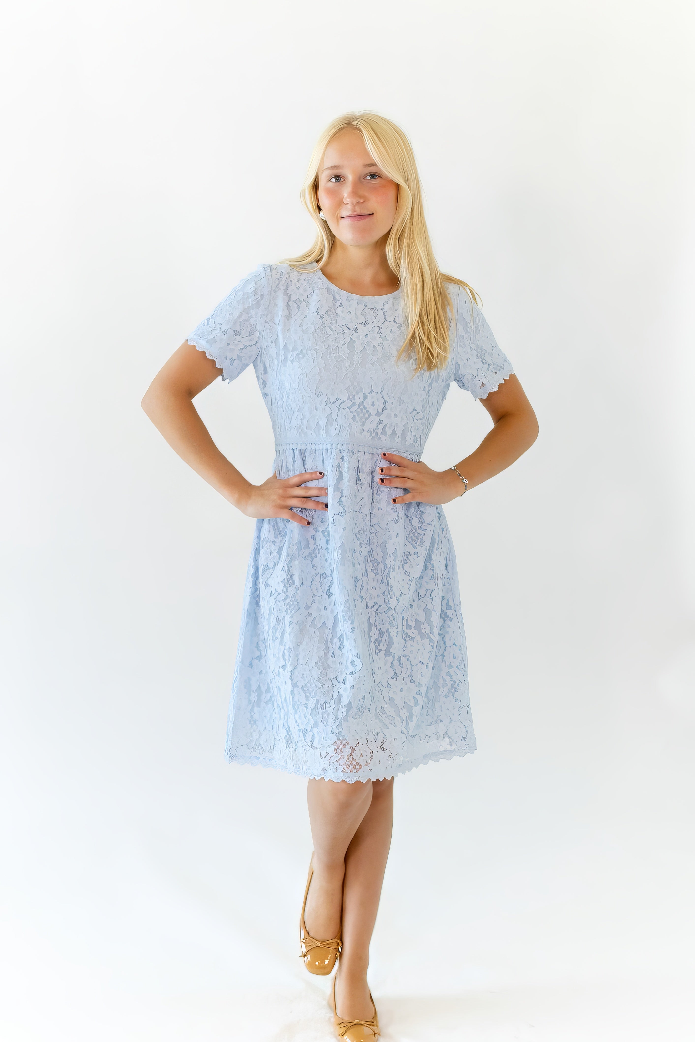 Pipa Lined Lace Dress