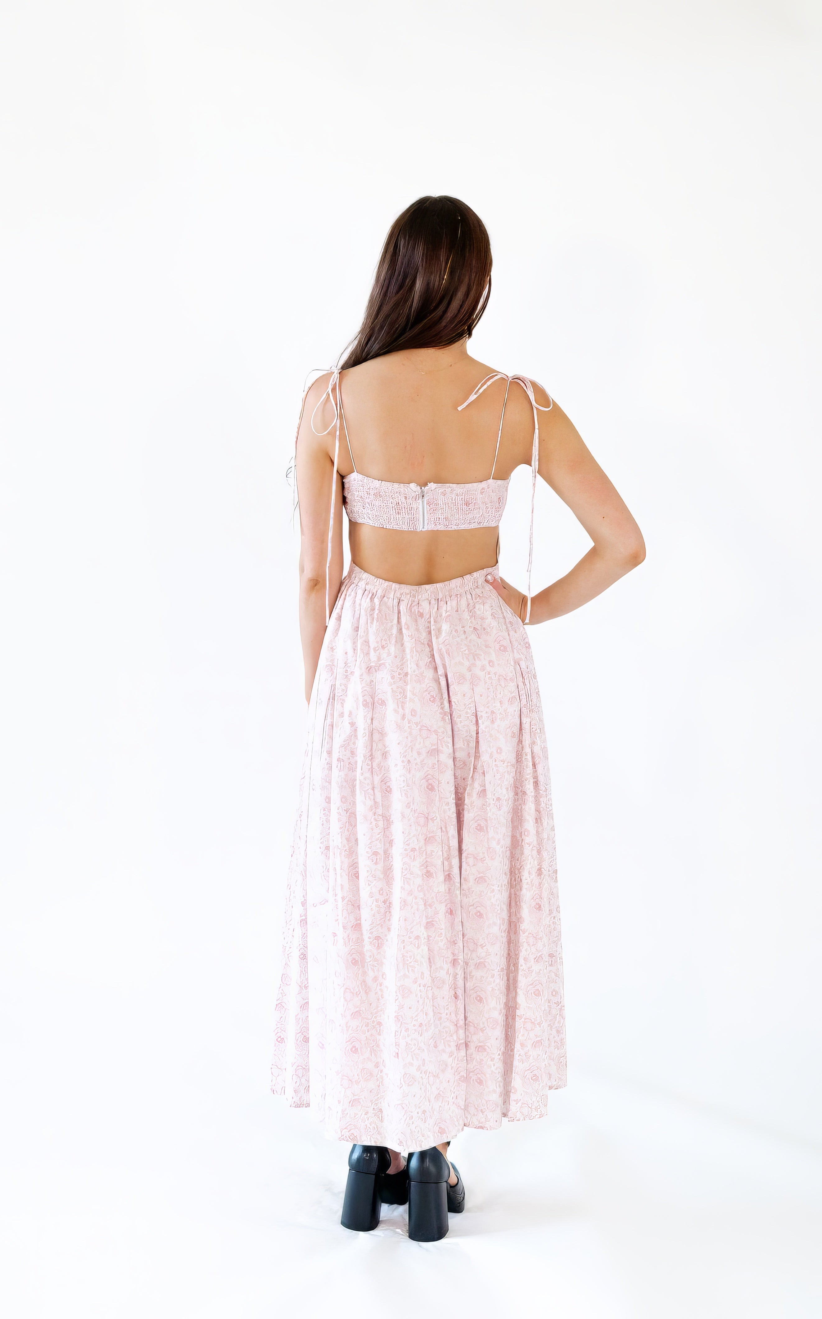 Ellina Dusty Floral Maxi Dress