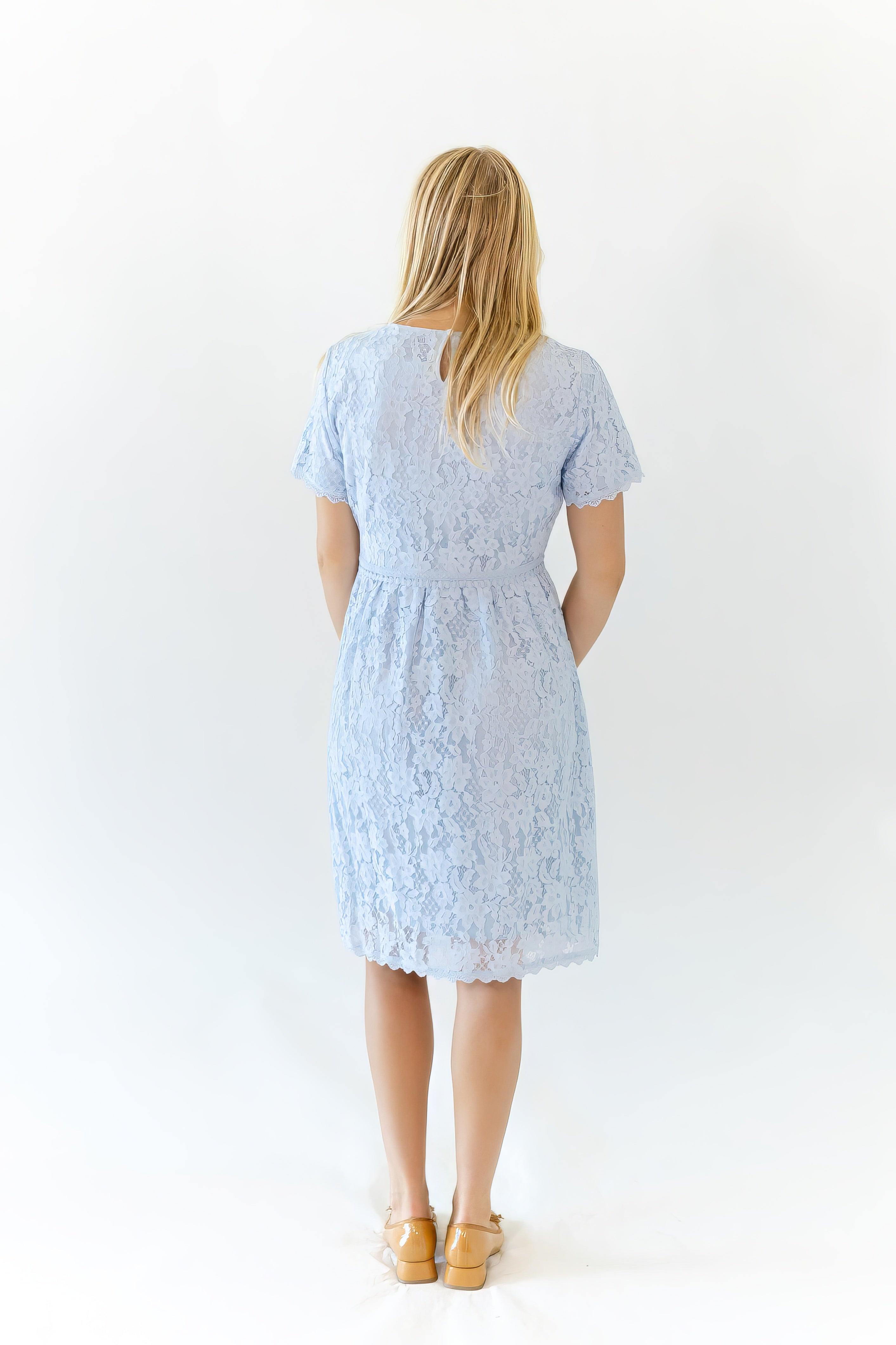 Pipa Lined Lace Dress