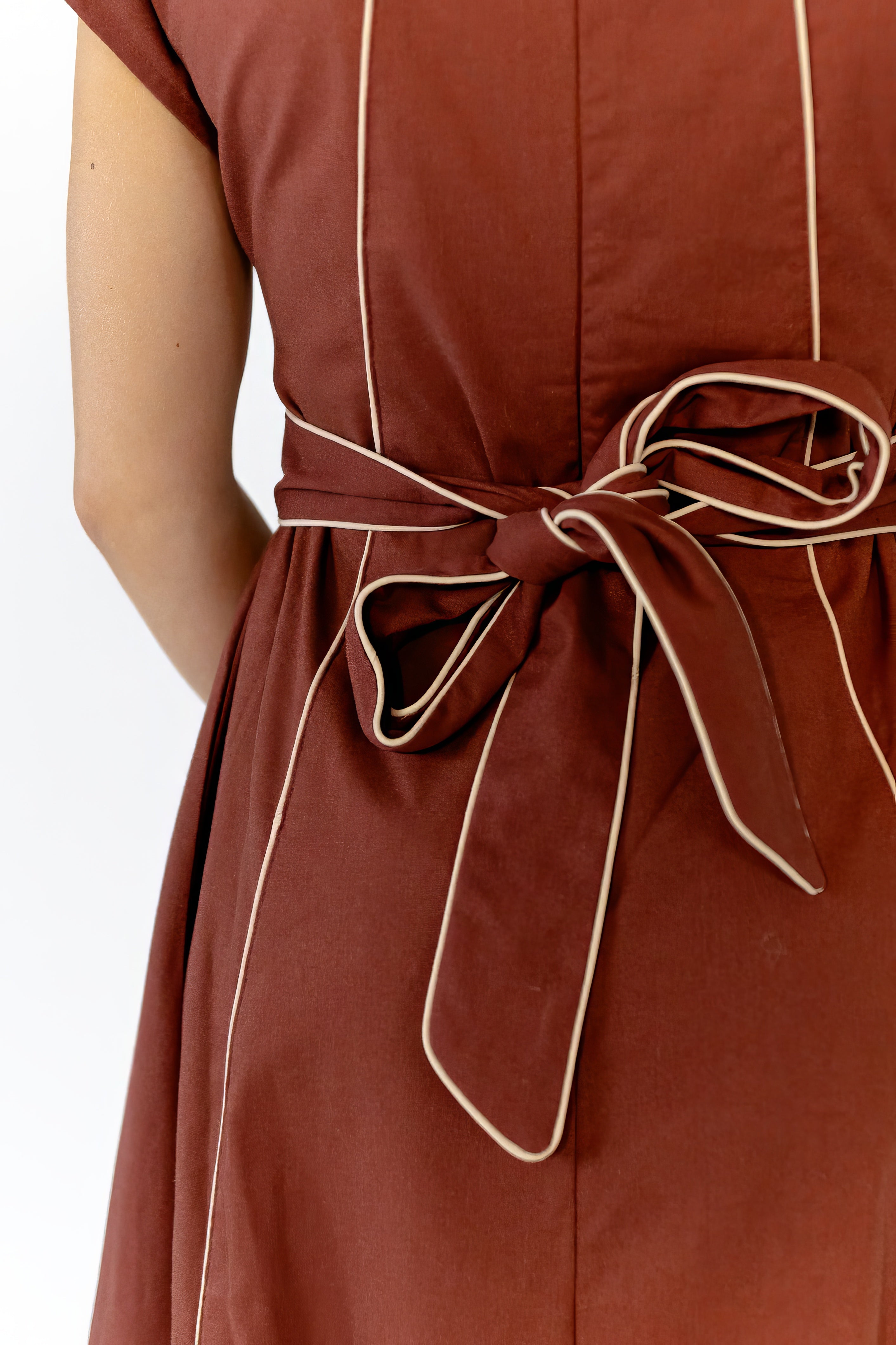 Havana Linen Dress · Maroon