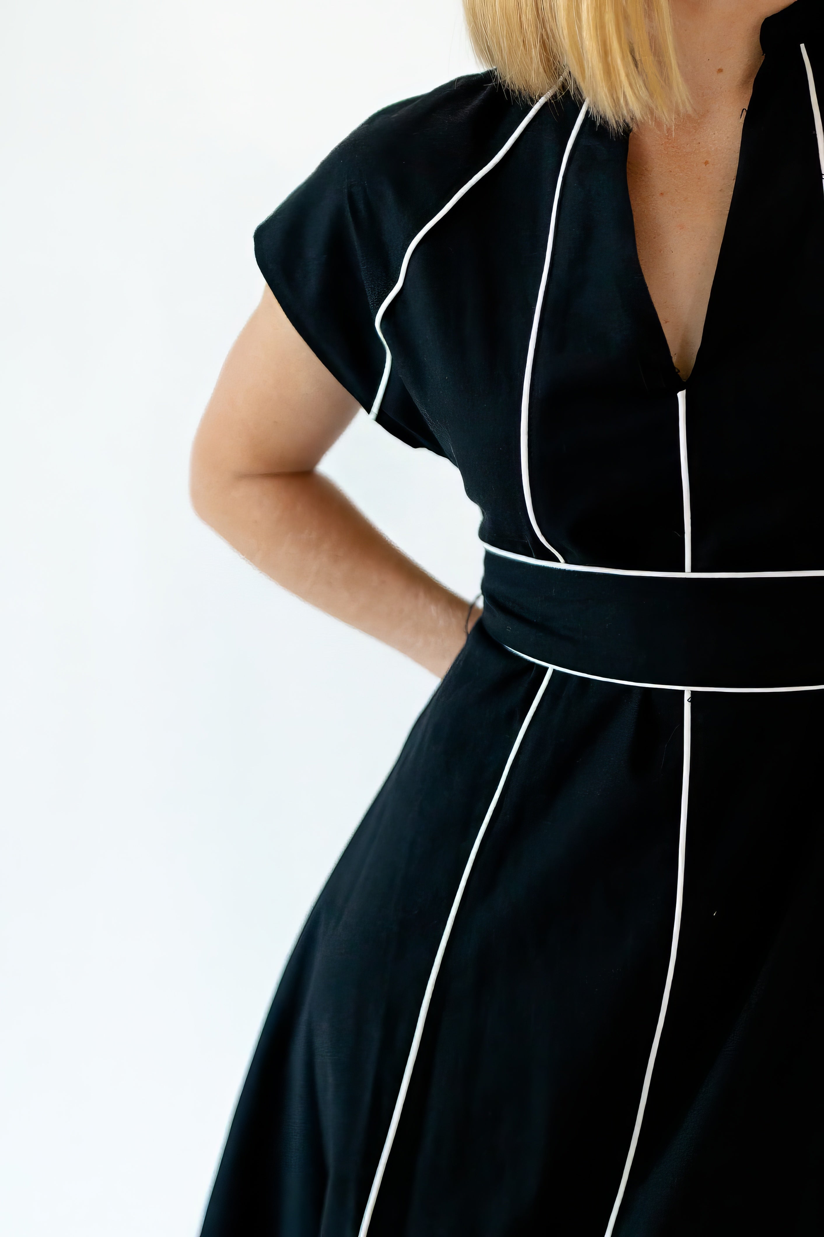 Havana Linen Dress · Black