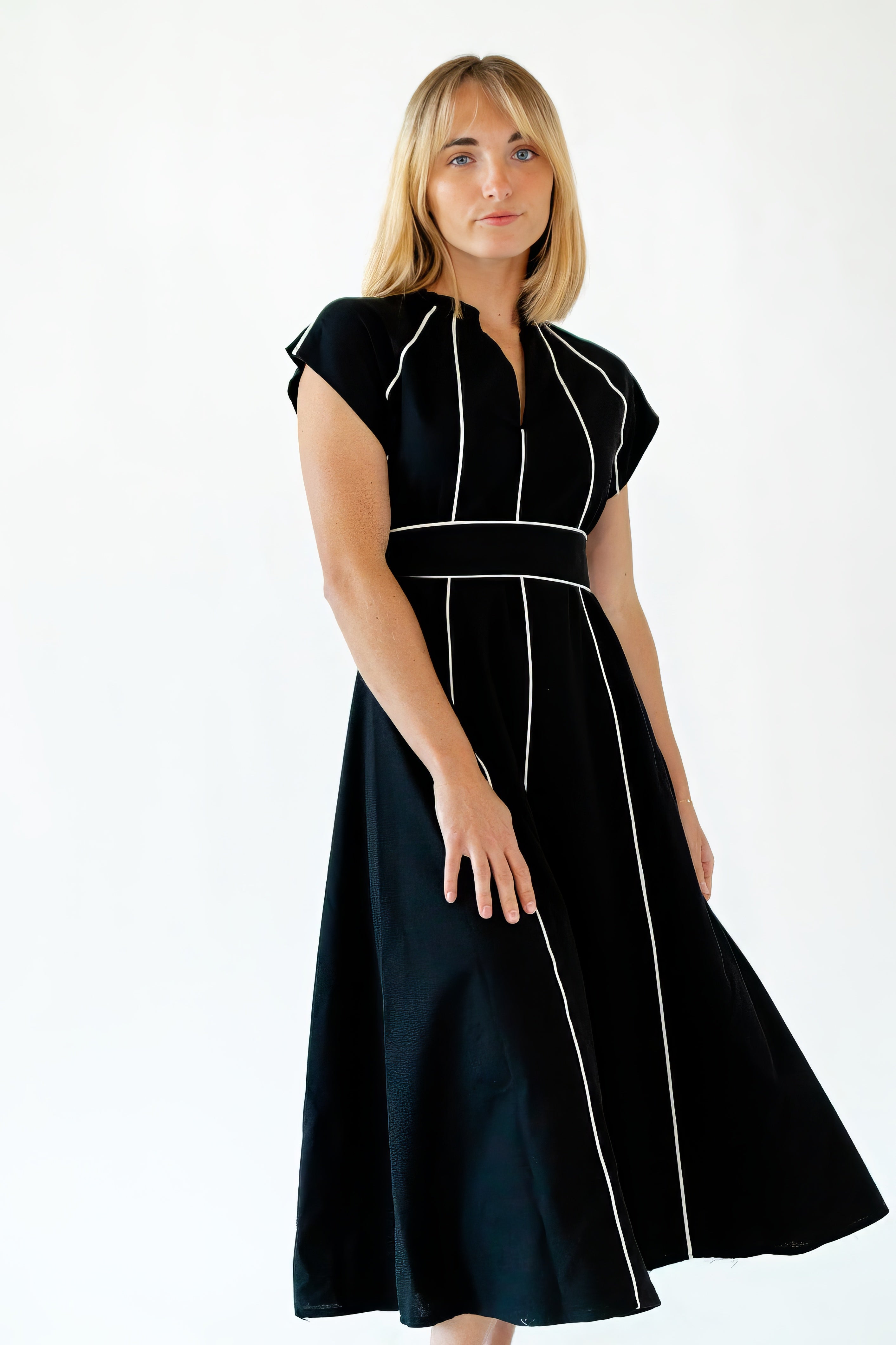 Havana Linen Dress · Black