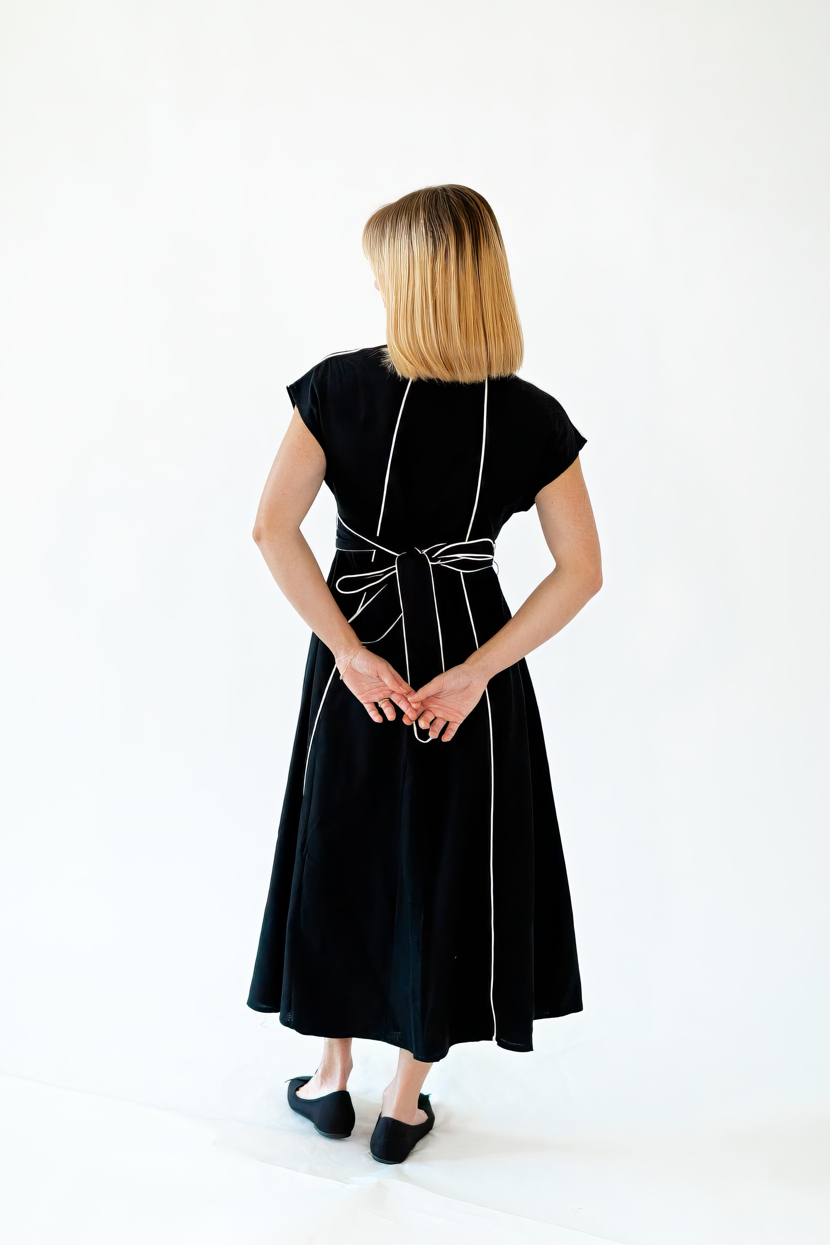 Havana Linen Dress · Black