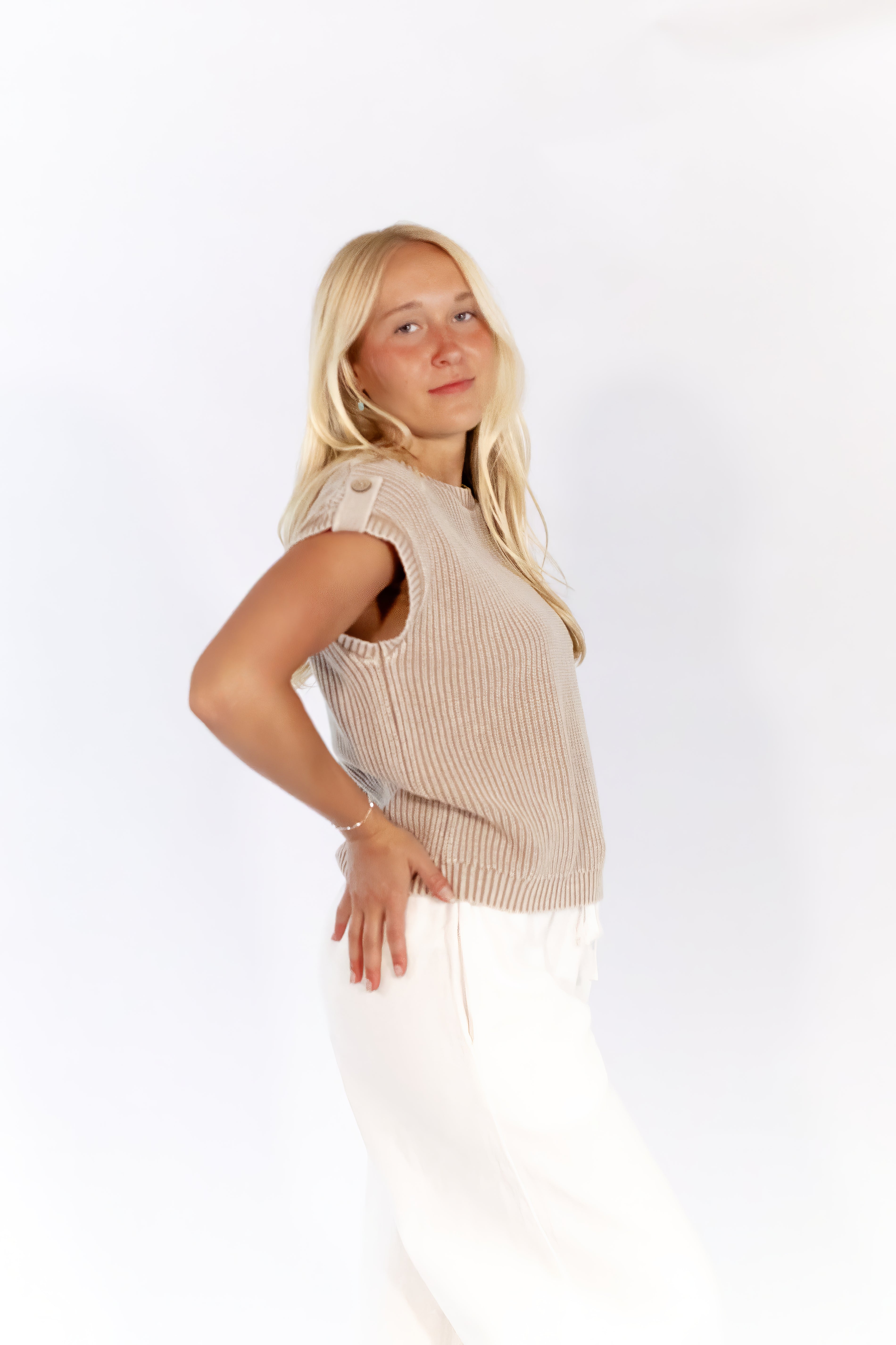 Mirelle Button Back Top