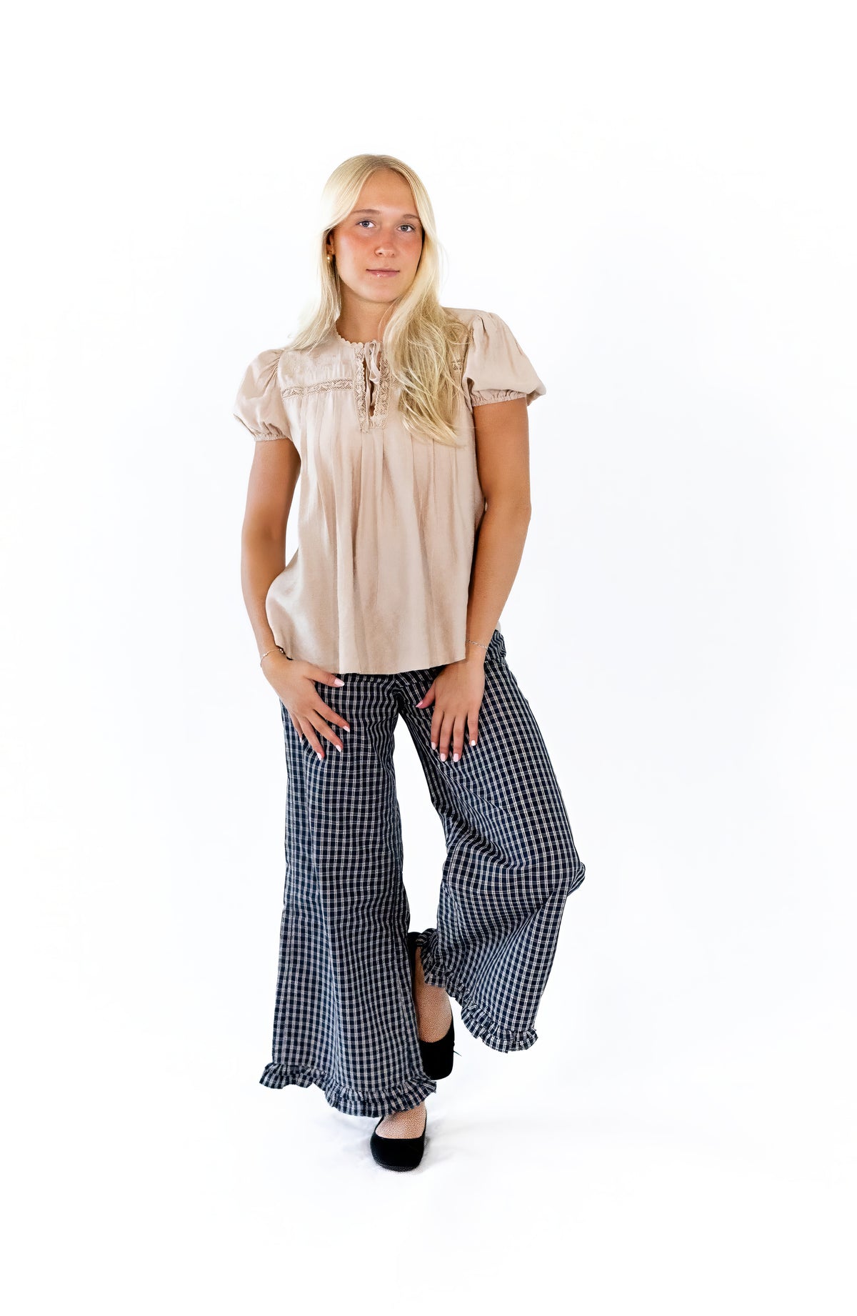 Clara Ruffle Hem Pants