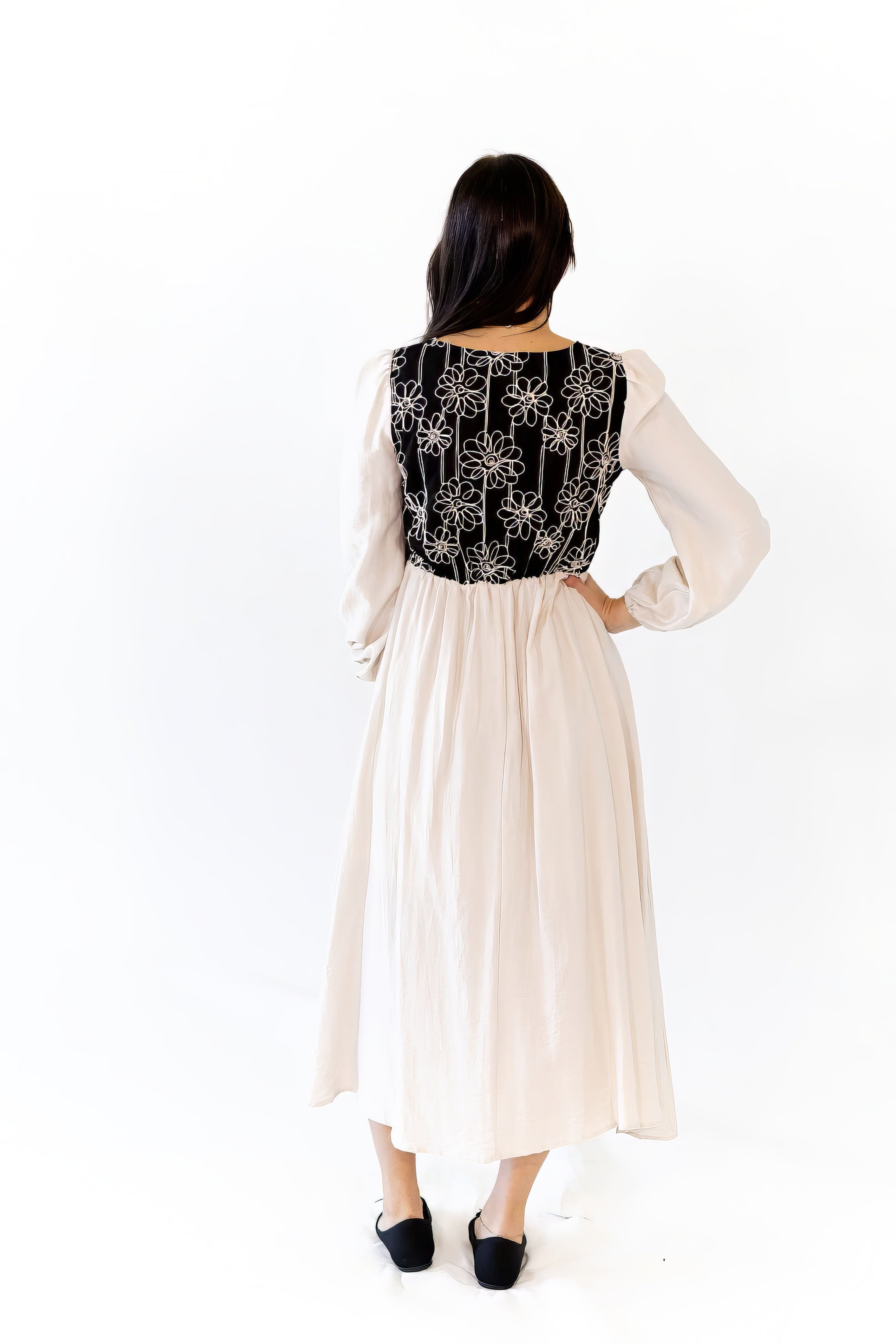 Veronica Embroidered Dress