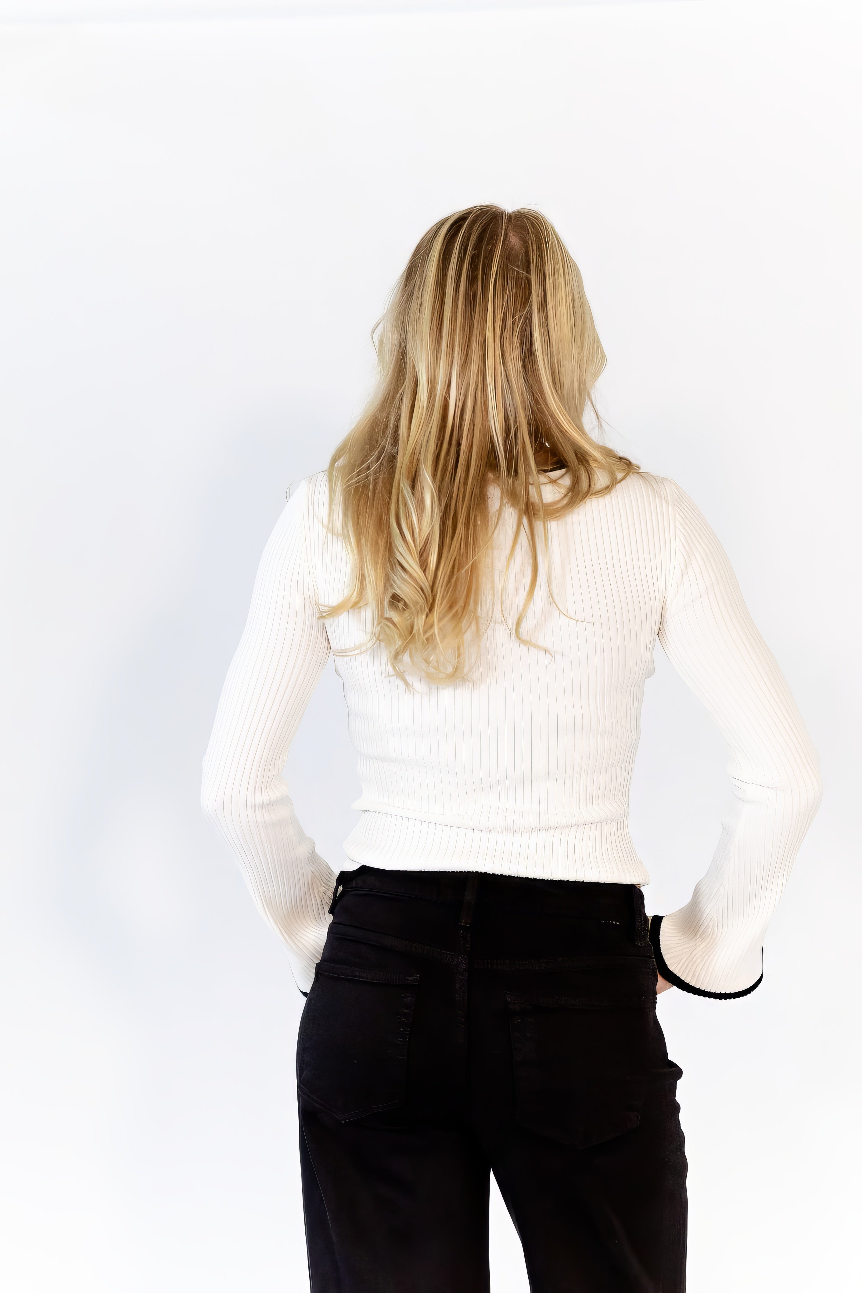 Chiara Bow Detail Top