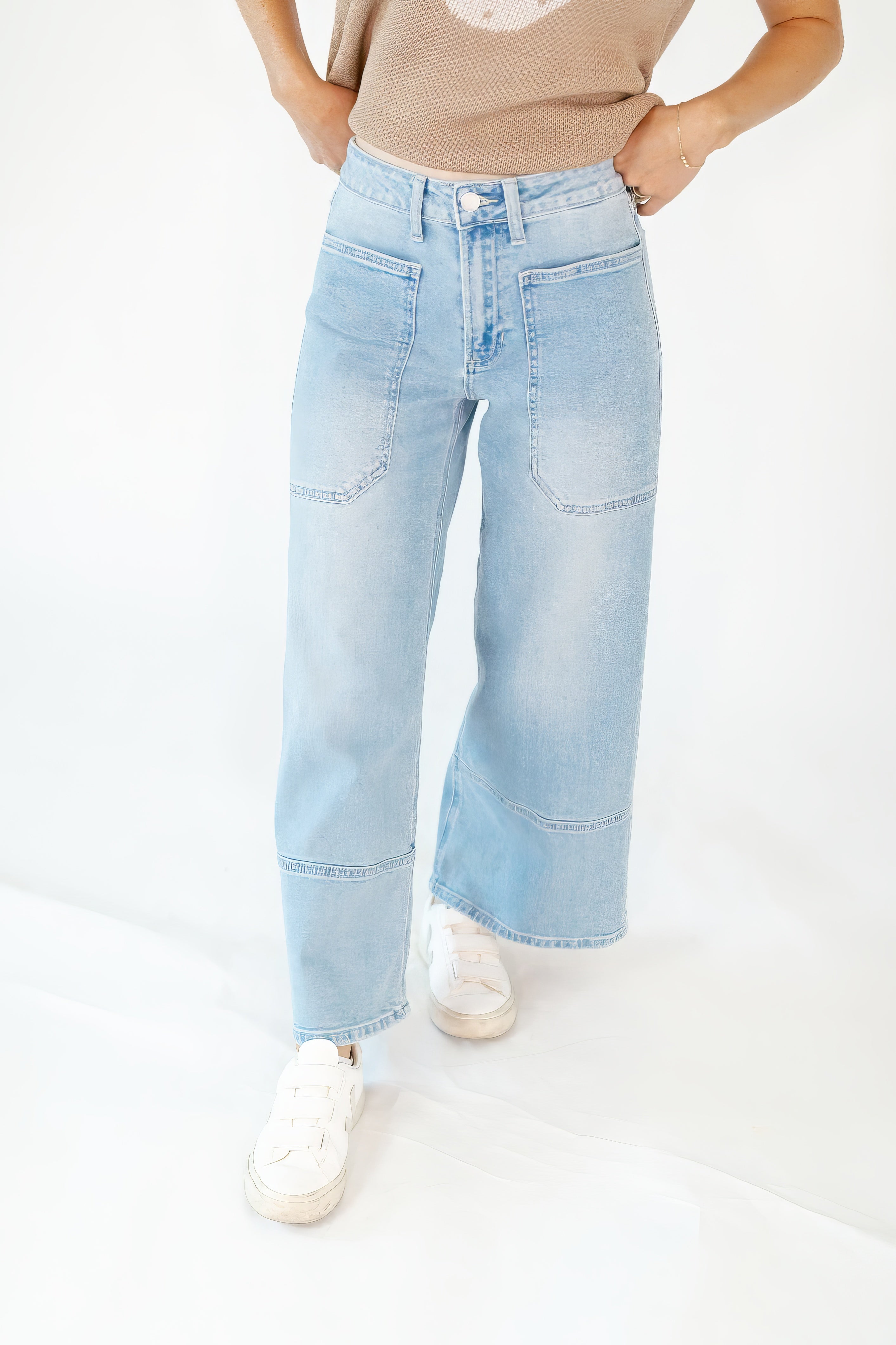 Dolly Mid-Wash Cropped Denim