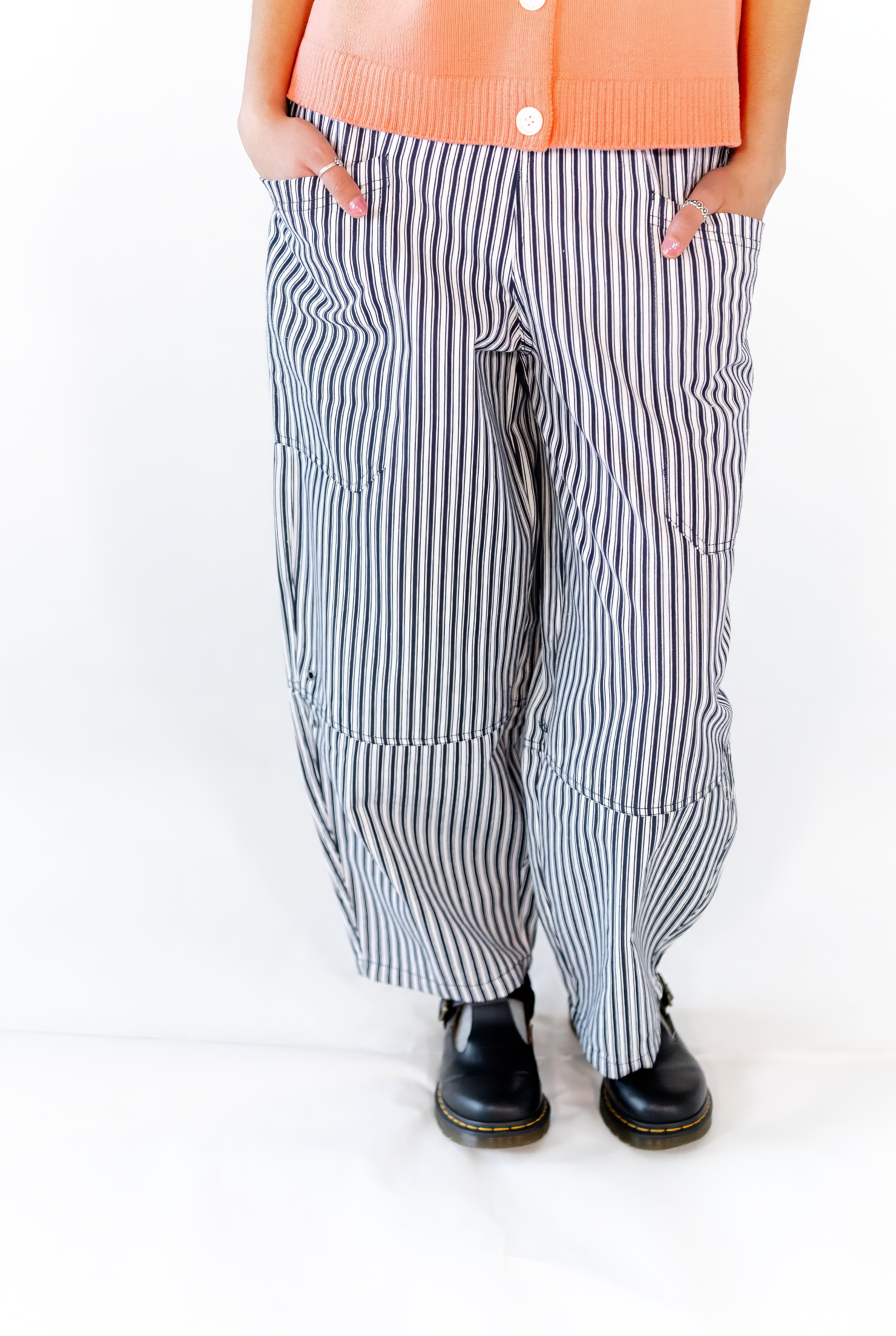 Andi Striped Pants · Navy