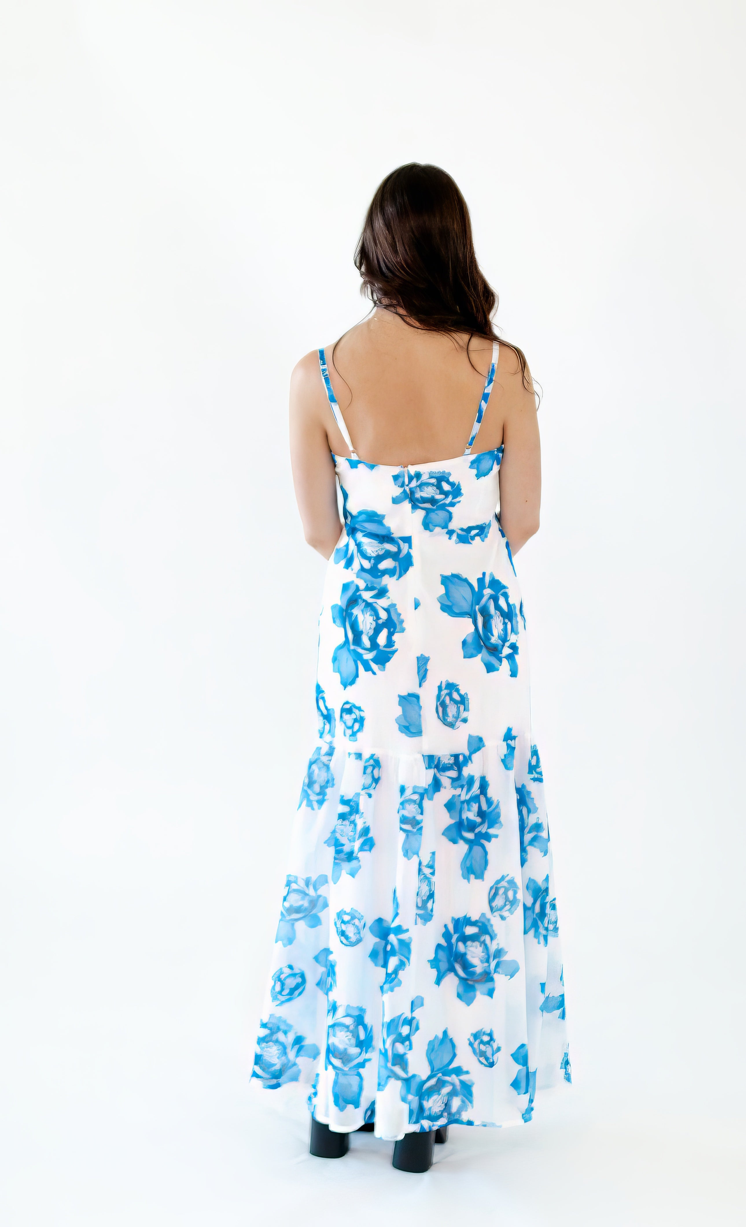 Wylie Floral Drop Hem Maxi Dress・Blue