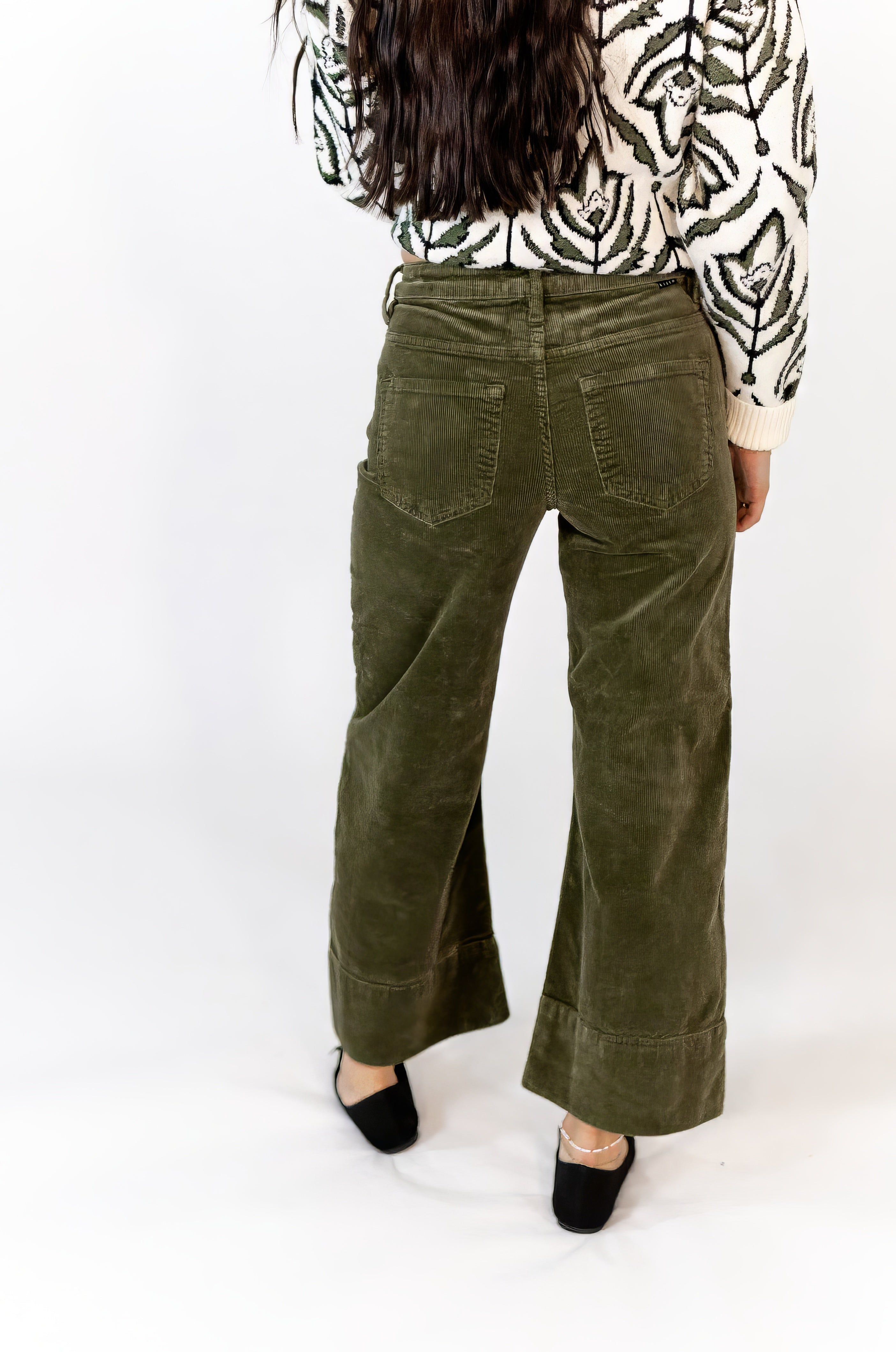 Anden Corduroy Cuffed Pants