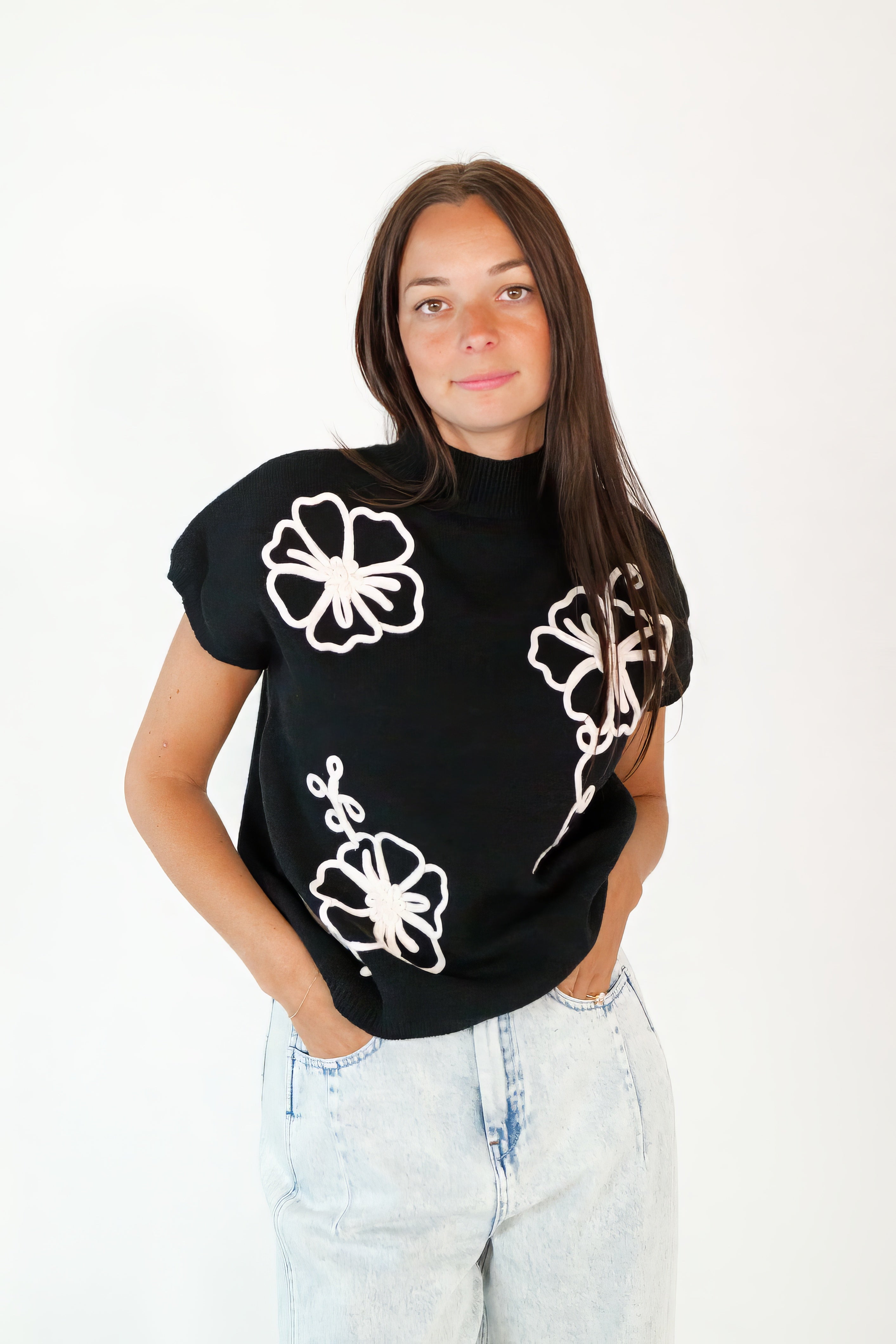 Mitsy Floral Knit Top · Black