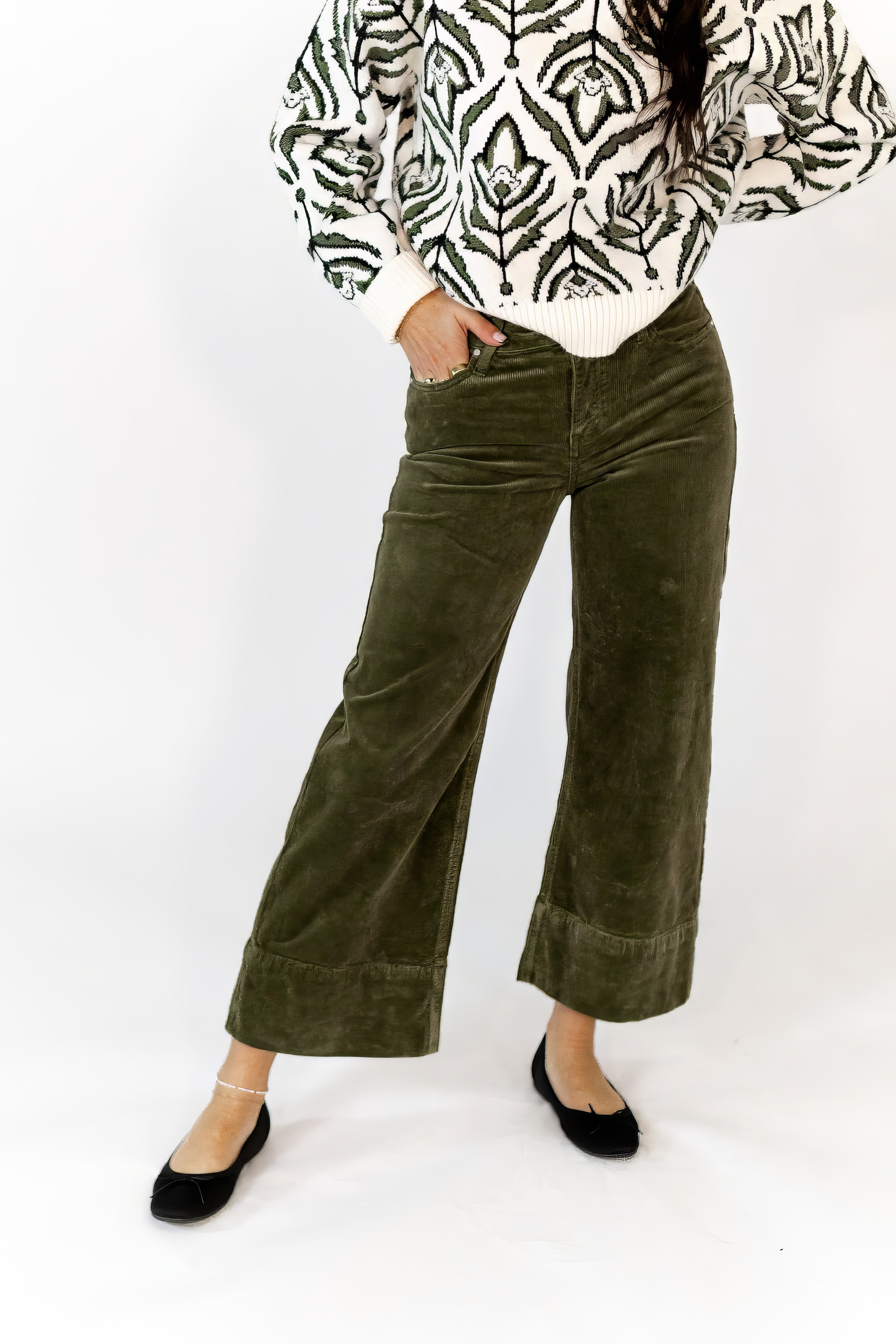 Anden Corduroy Cuffed Pants