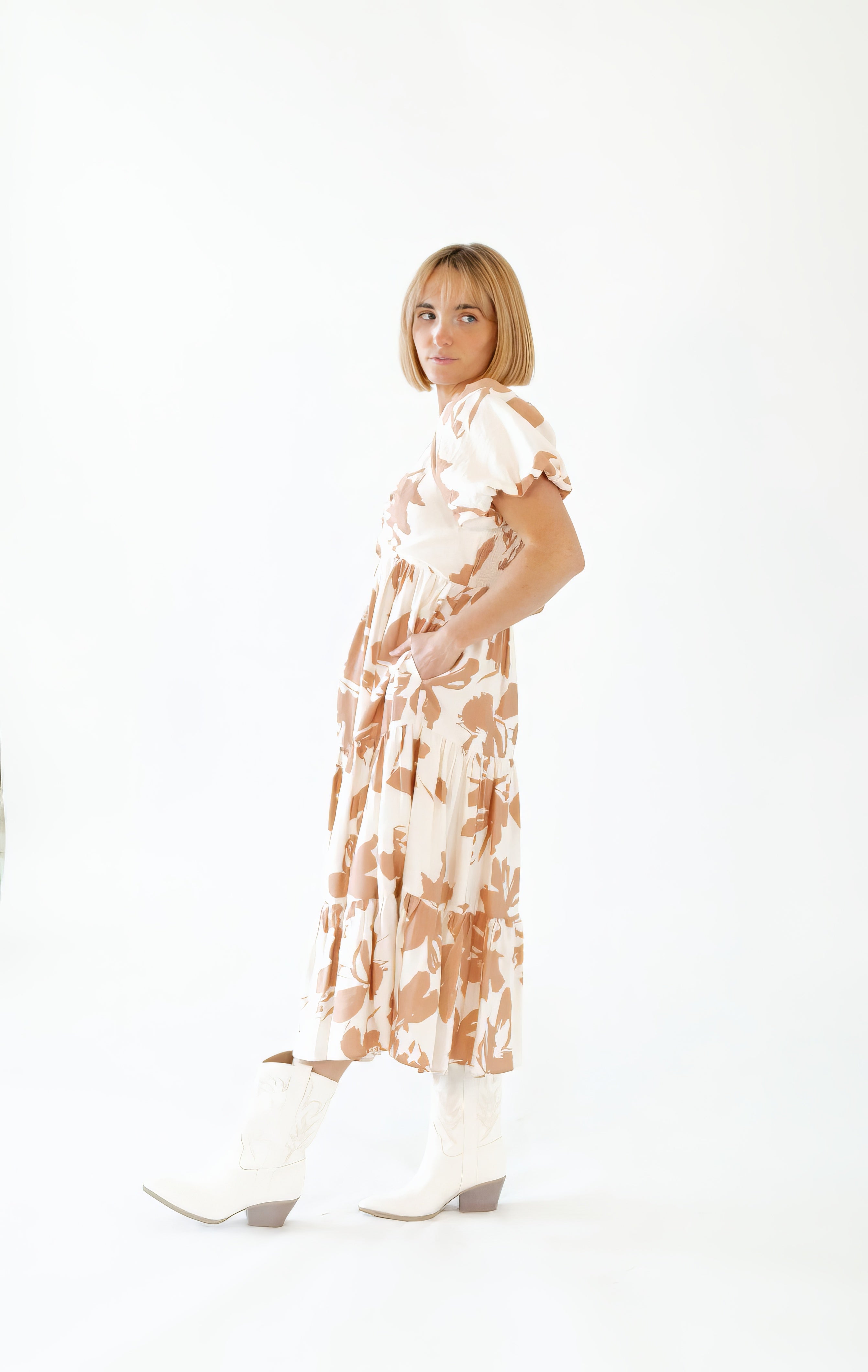 Sable Floral Puffed Sleeve Midi