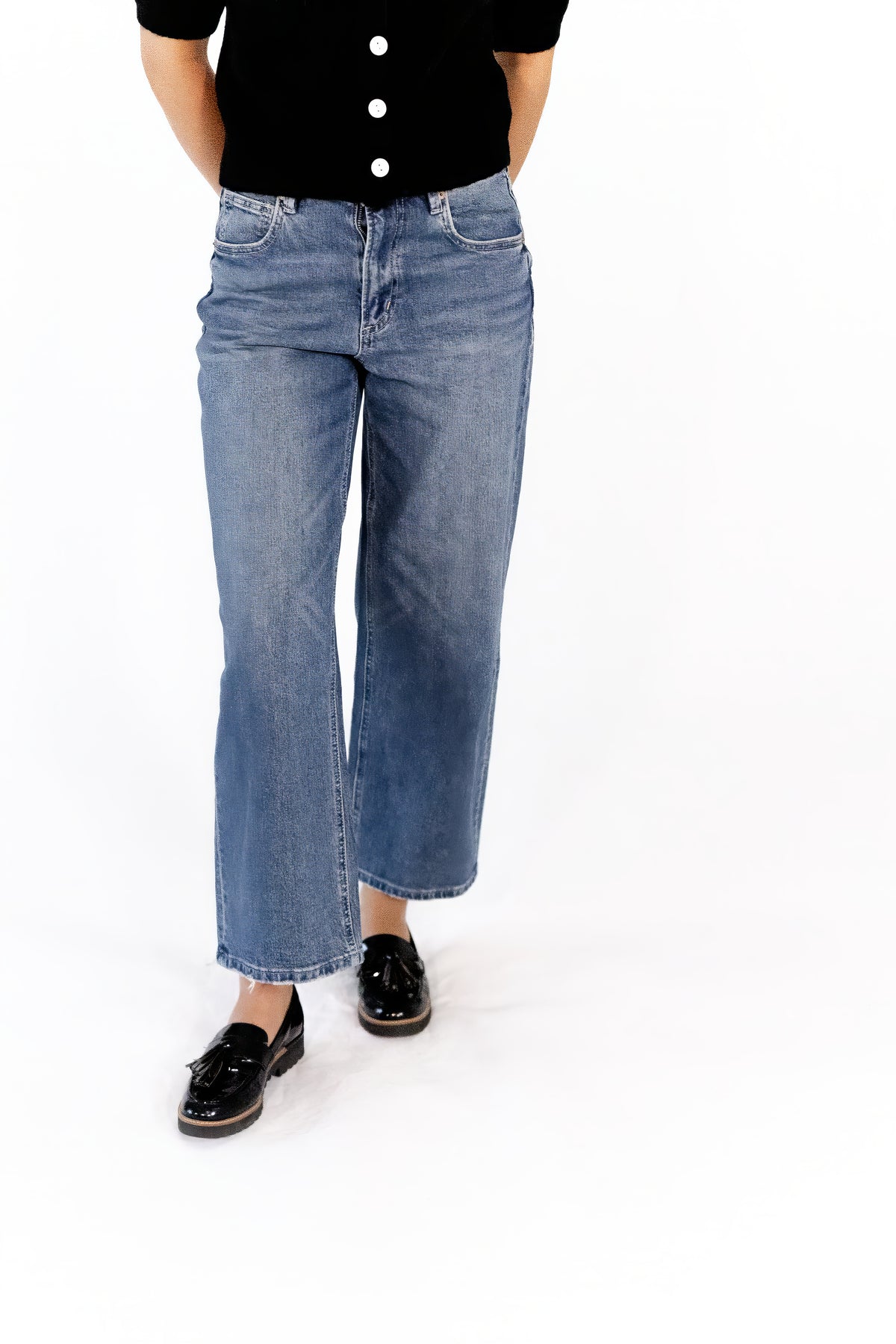 Veronica Mid-Wash Denim