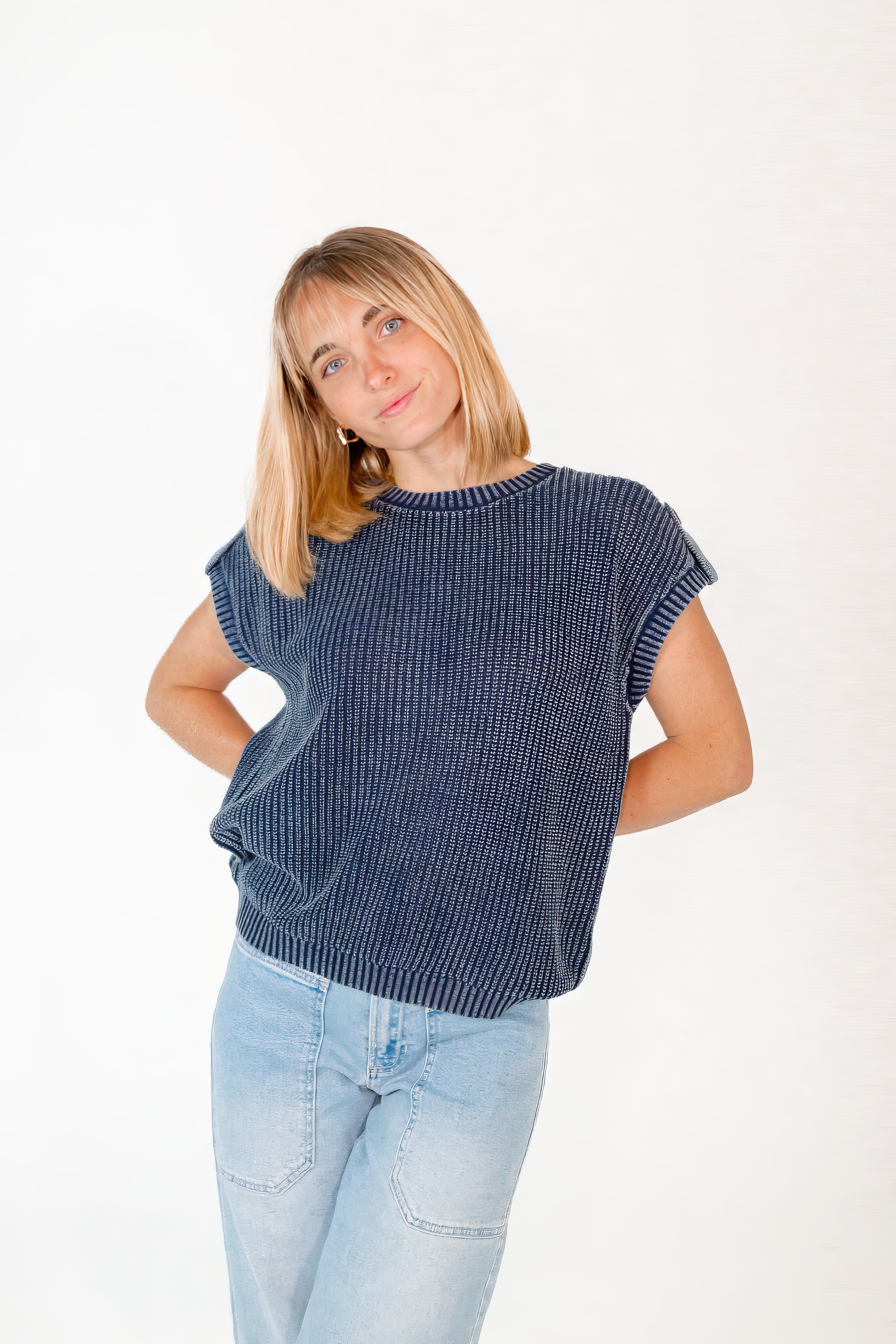 Stilka Button Tab Top