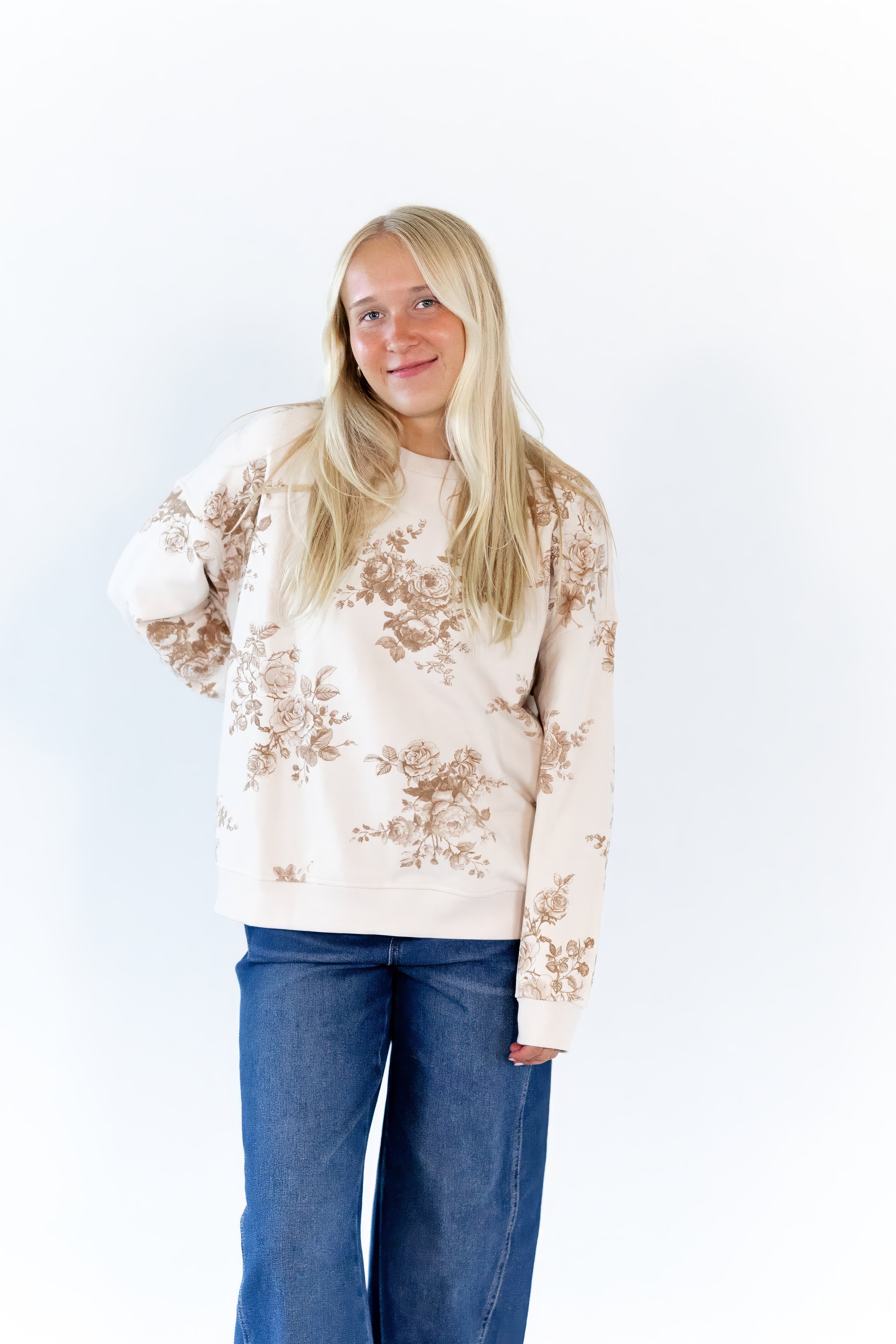 Roses Comfy Pullover
