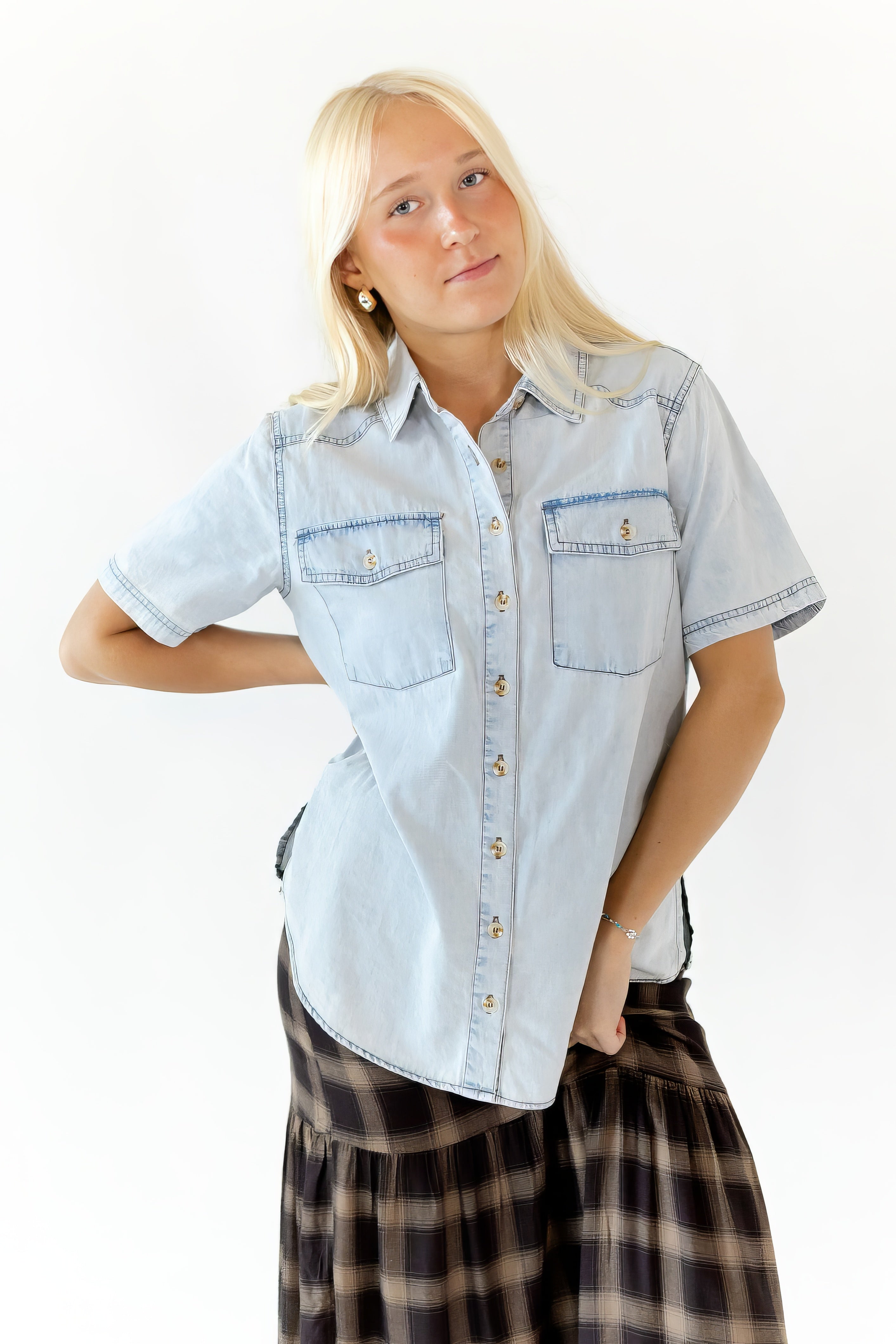 Rodes Chambray Button Up