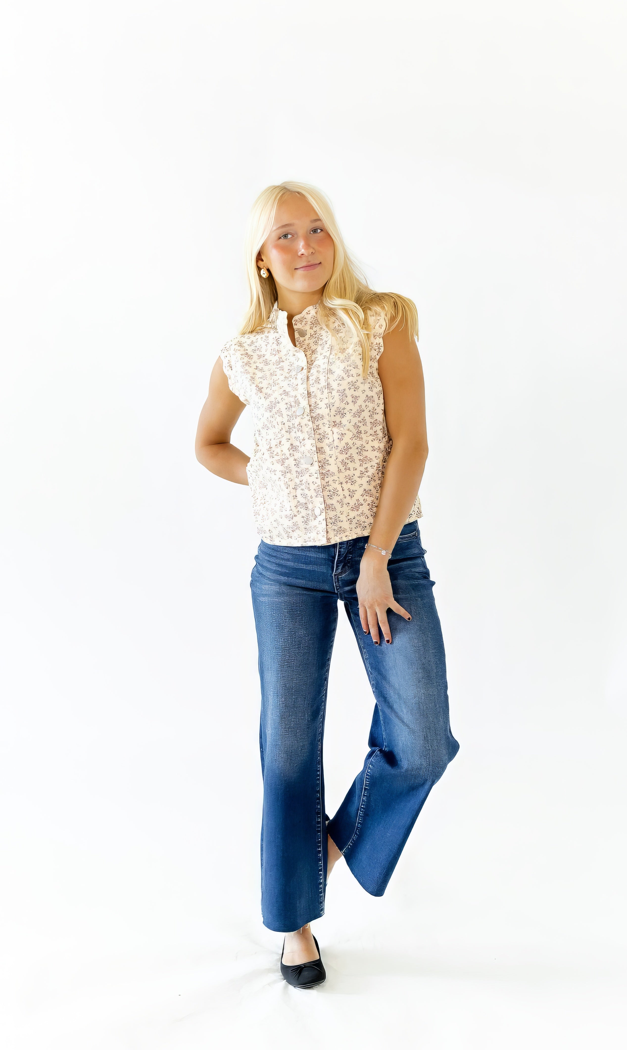 Astrid Floral Button Up Vest
