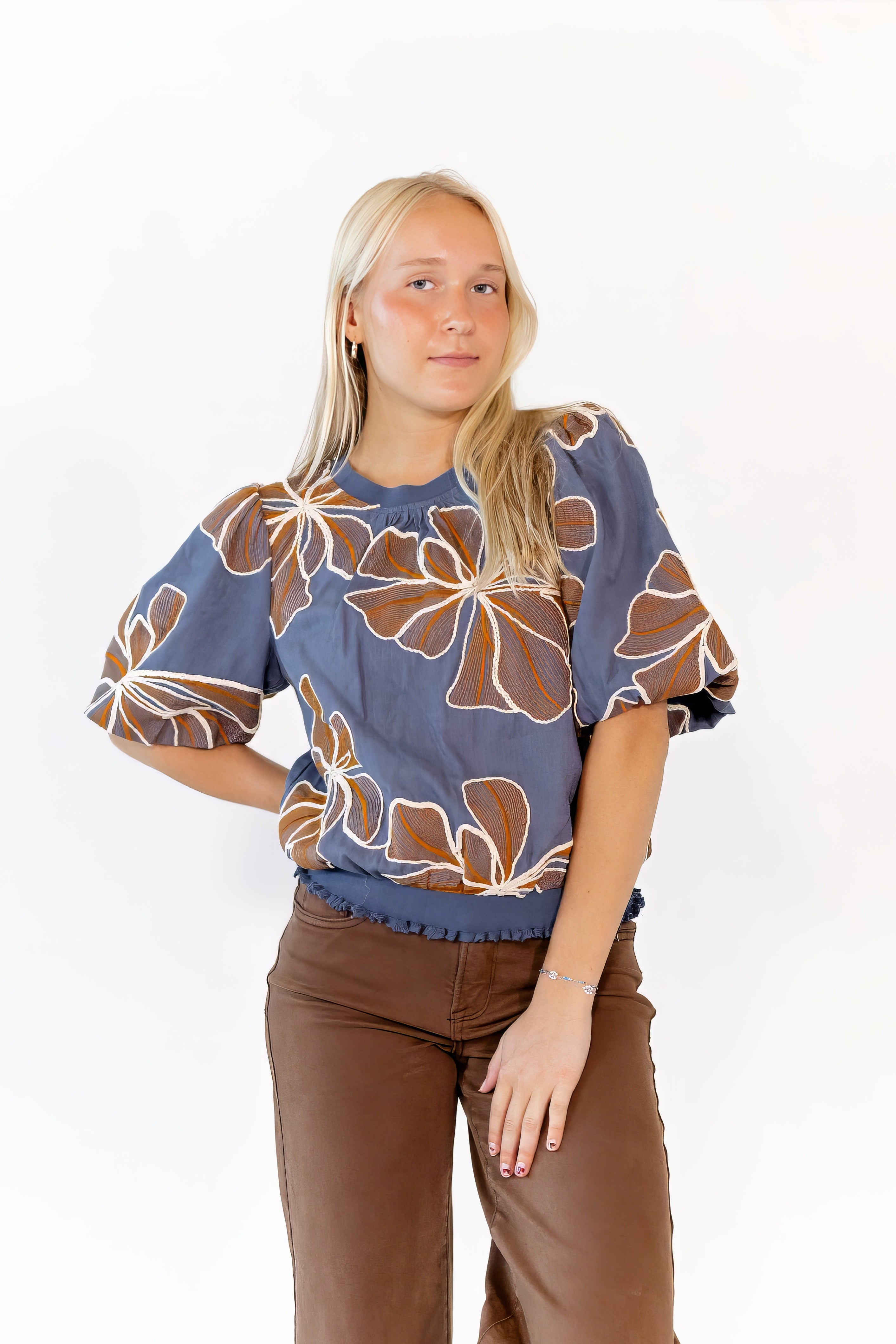 Vickie Embroidered Floral Top