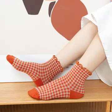 Black Checkered Lace Socks